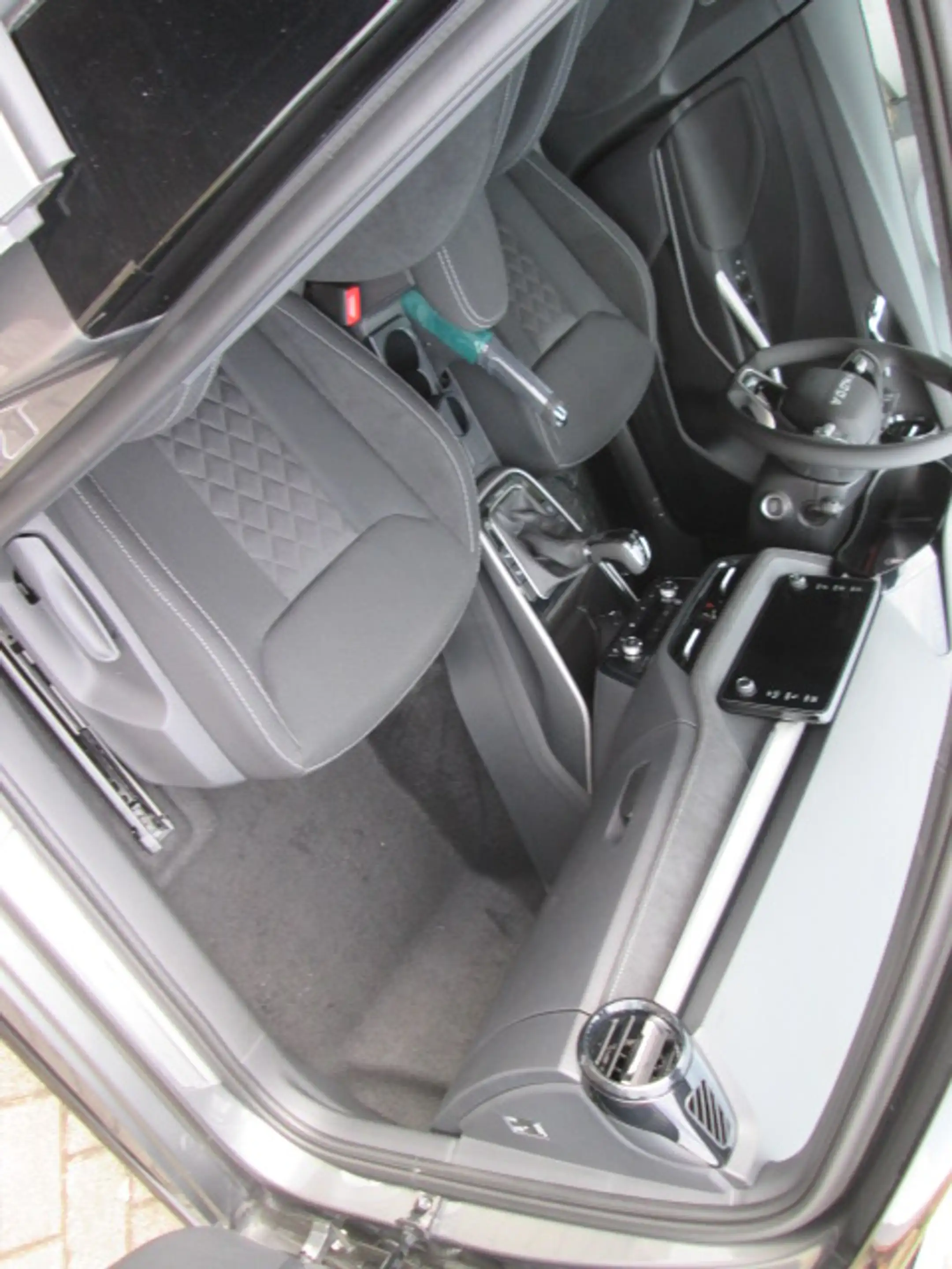 Skoda Fabia Fabia IV 1.5 TSI DSG Monte Carlo*ACC*LED*Garantie*Kamera — photo 5