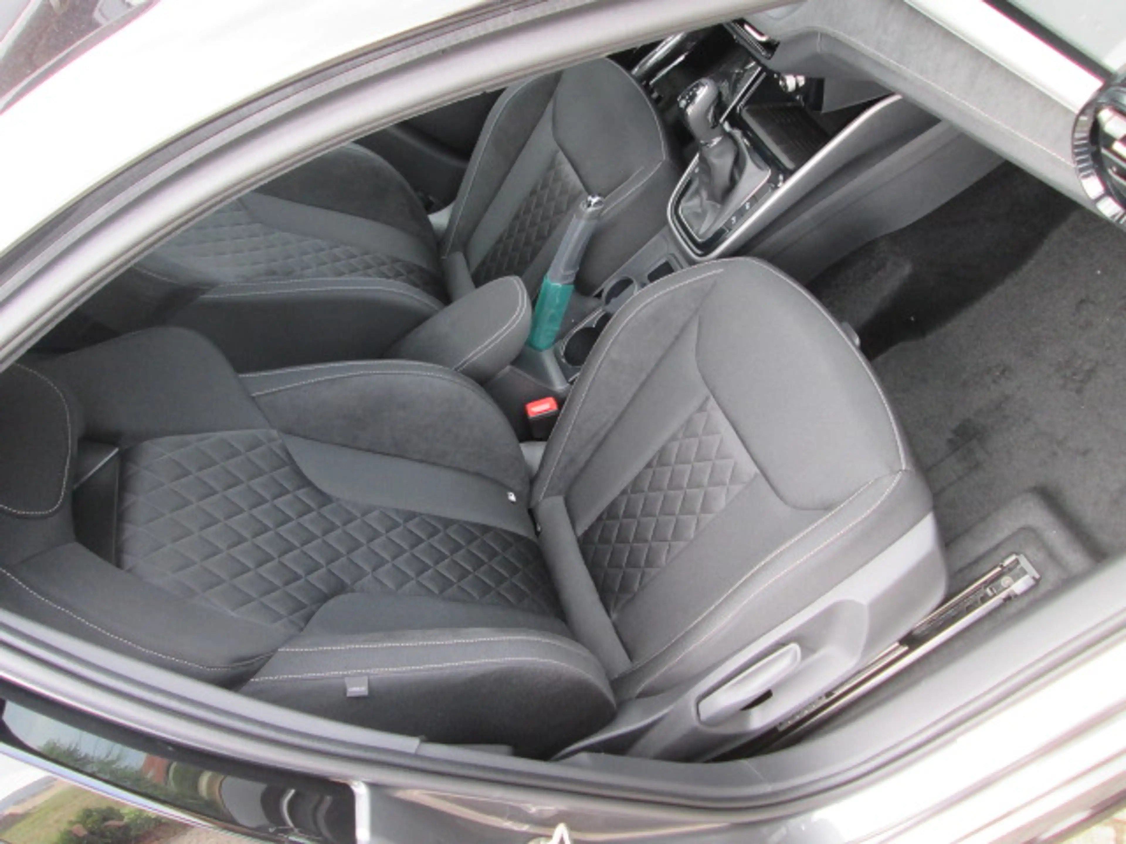 Skoda Fabia Fabia IV 1.5 TSI DSG Monte Carlo*ACC*LED*Garantie*Kamera — photo 4
