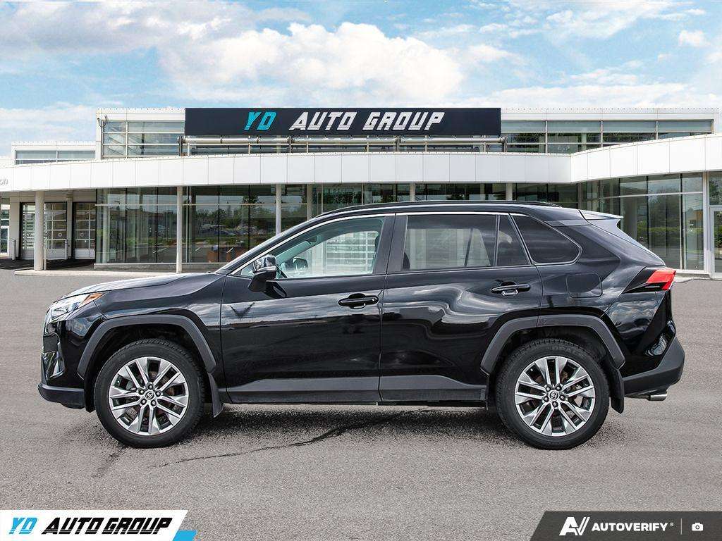 2022 Toyota RAV4 XLE | Clean Carfax — снимка 1