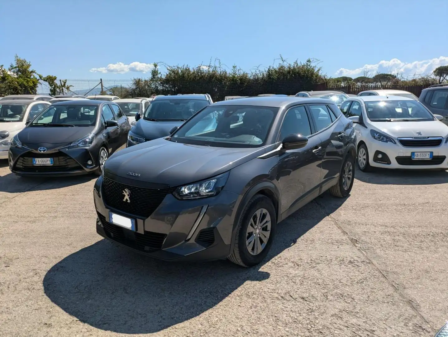 Peugeot 2008 1.2PureTech 130cv BRAKE ASSIST CAMBIO AL VOLANTE Grigio - 1