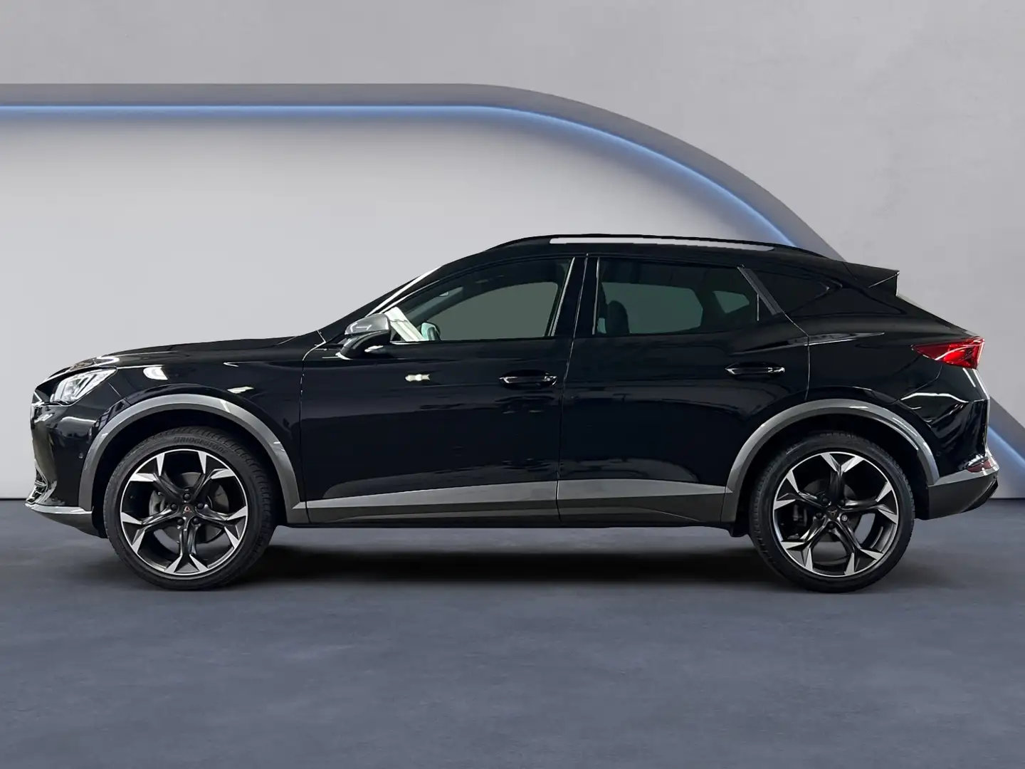 CUPRA Formentor 1.5 TSI DSG Klima Navi Kamera LED Schwarz - 2