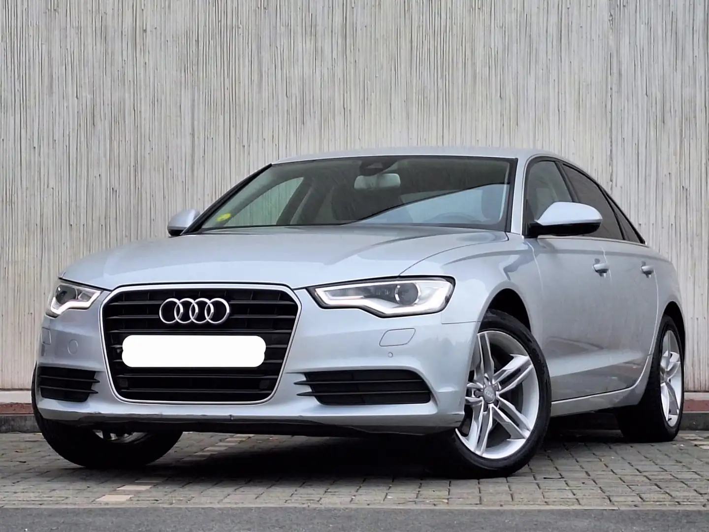 Audi A6 2.0 TDi automatique/ clim auto/ cuir /full led - 1