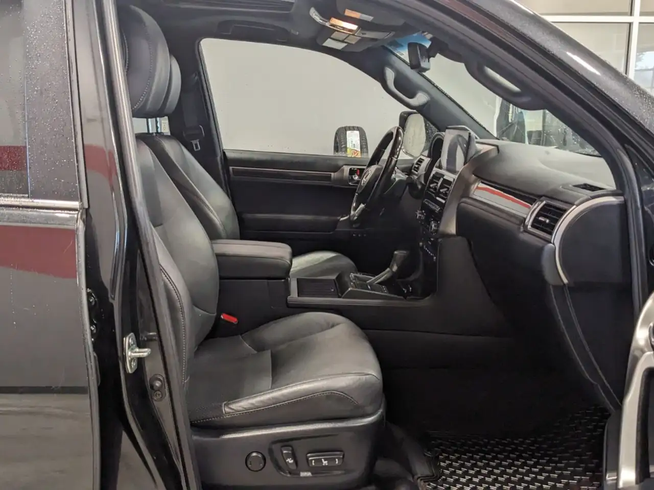 Lexus GX снимка Lexus GX