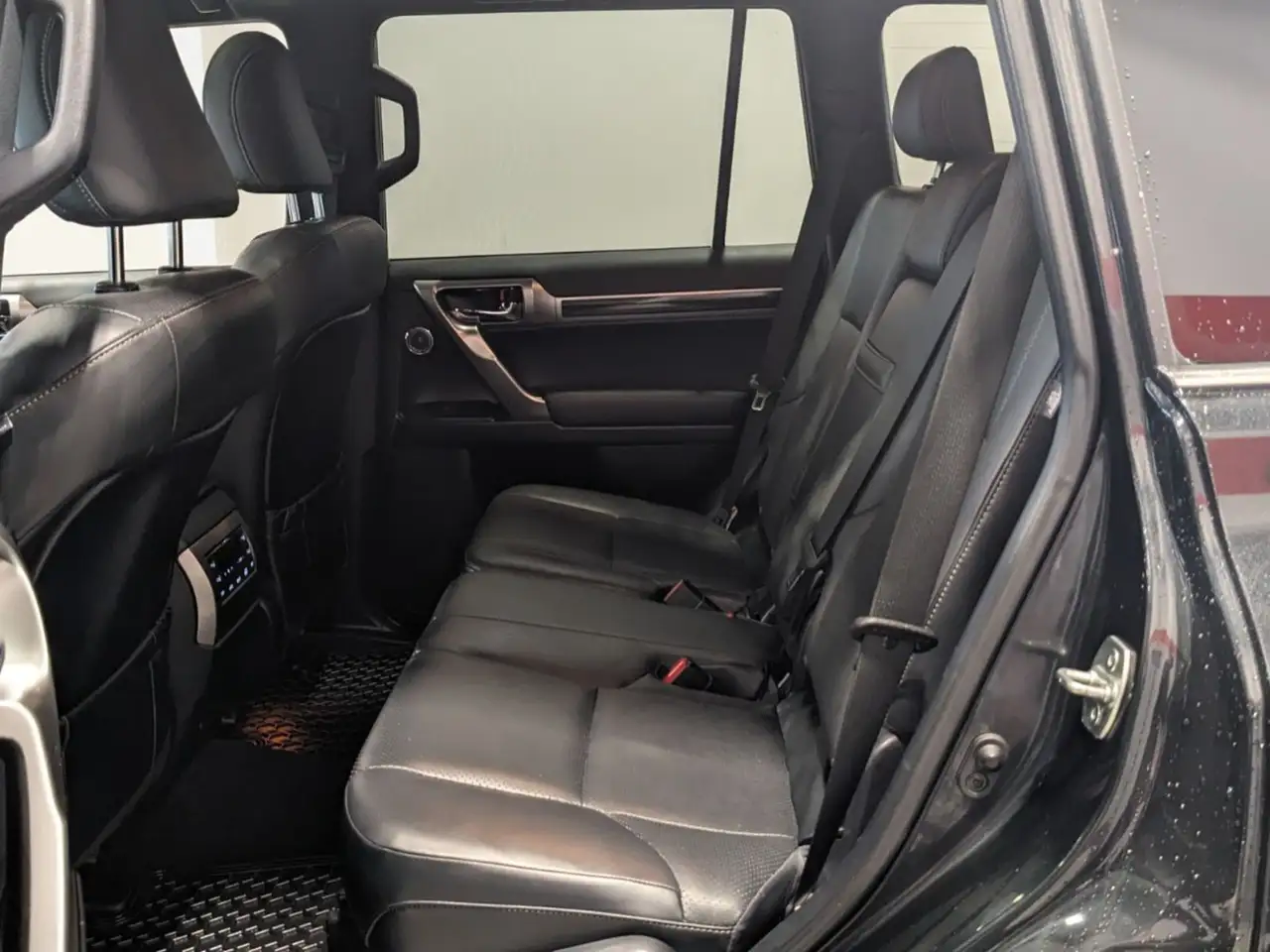 Lexus GX снимка Lexus GX