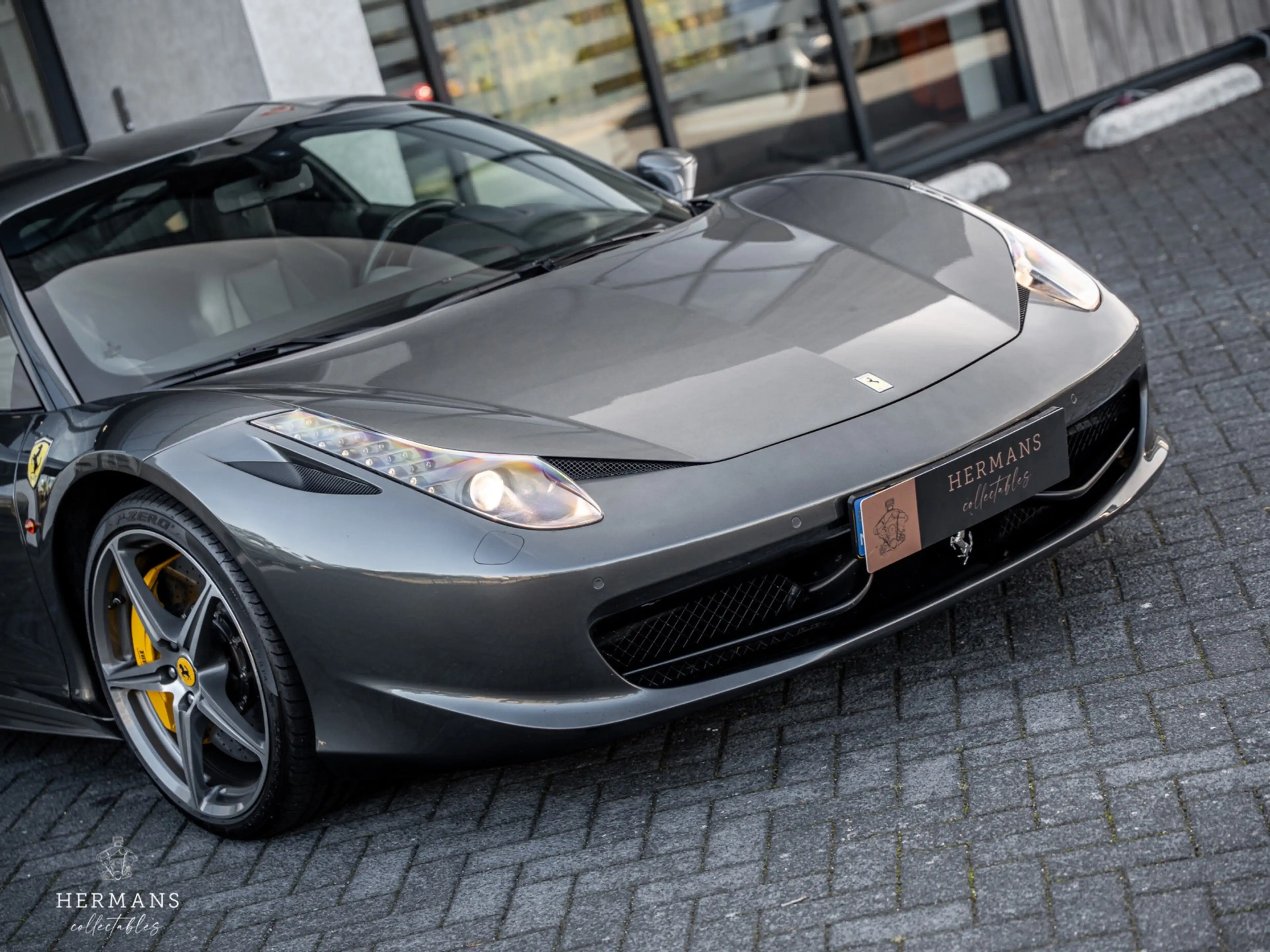 Ferrari 458 4.5 V8 Italia / Grigio Silverstone / Ceramic / Car — photo 9
