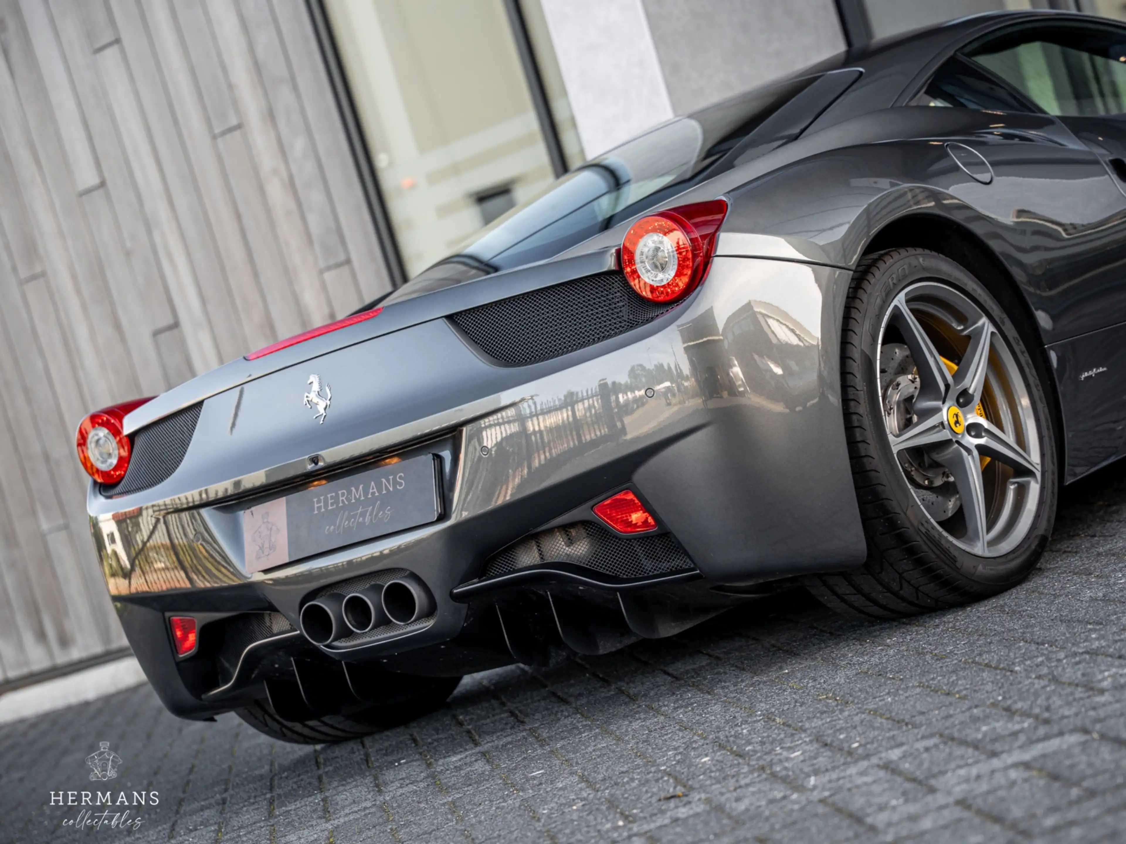 Ferrari 458 4.5 V8 Italia / Grigio Silverstone / Ceramic / Car — photo 11