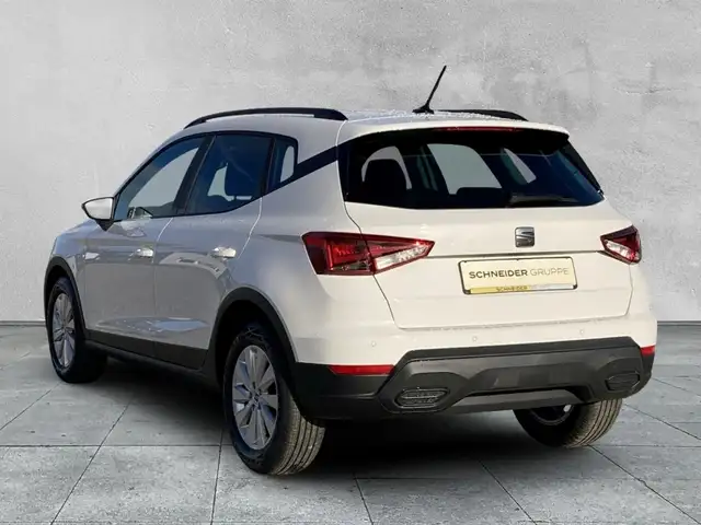 SEAT Arona view 3