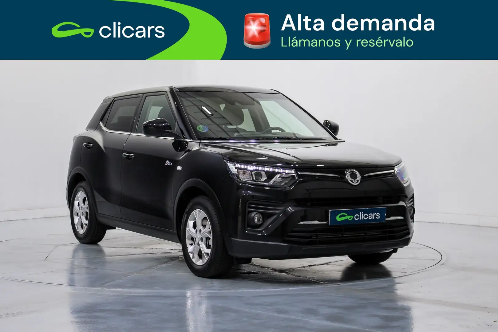 SsangYong Tivoli G12 Urban Plus 4x2 Negro - 2