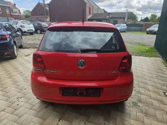 Volkswagen Polo view 3