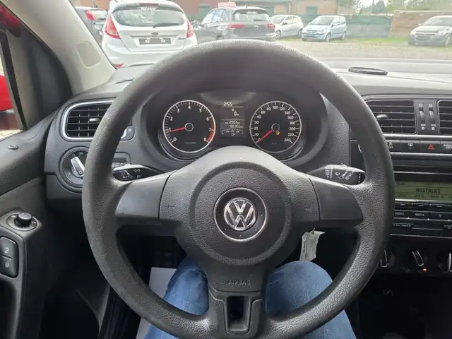 Volkswagen Polo view 13