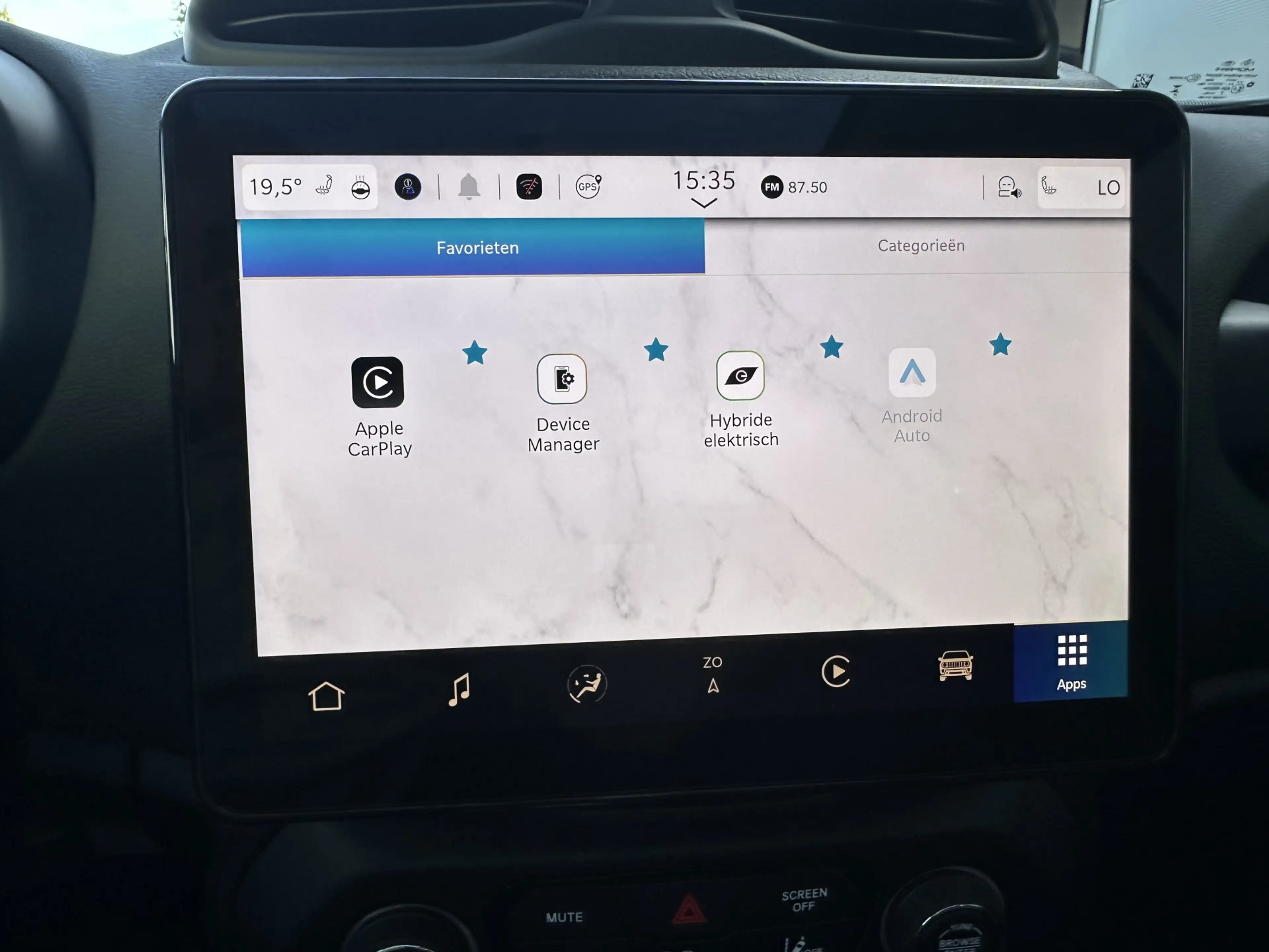 Jeep Renegade 4xe 240 Plug-in Hybrid The North Star (Schuif/kant — photo 22