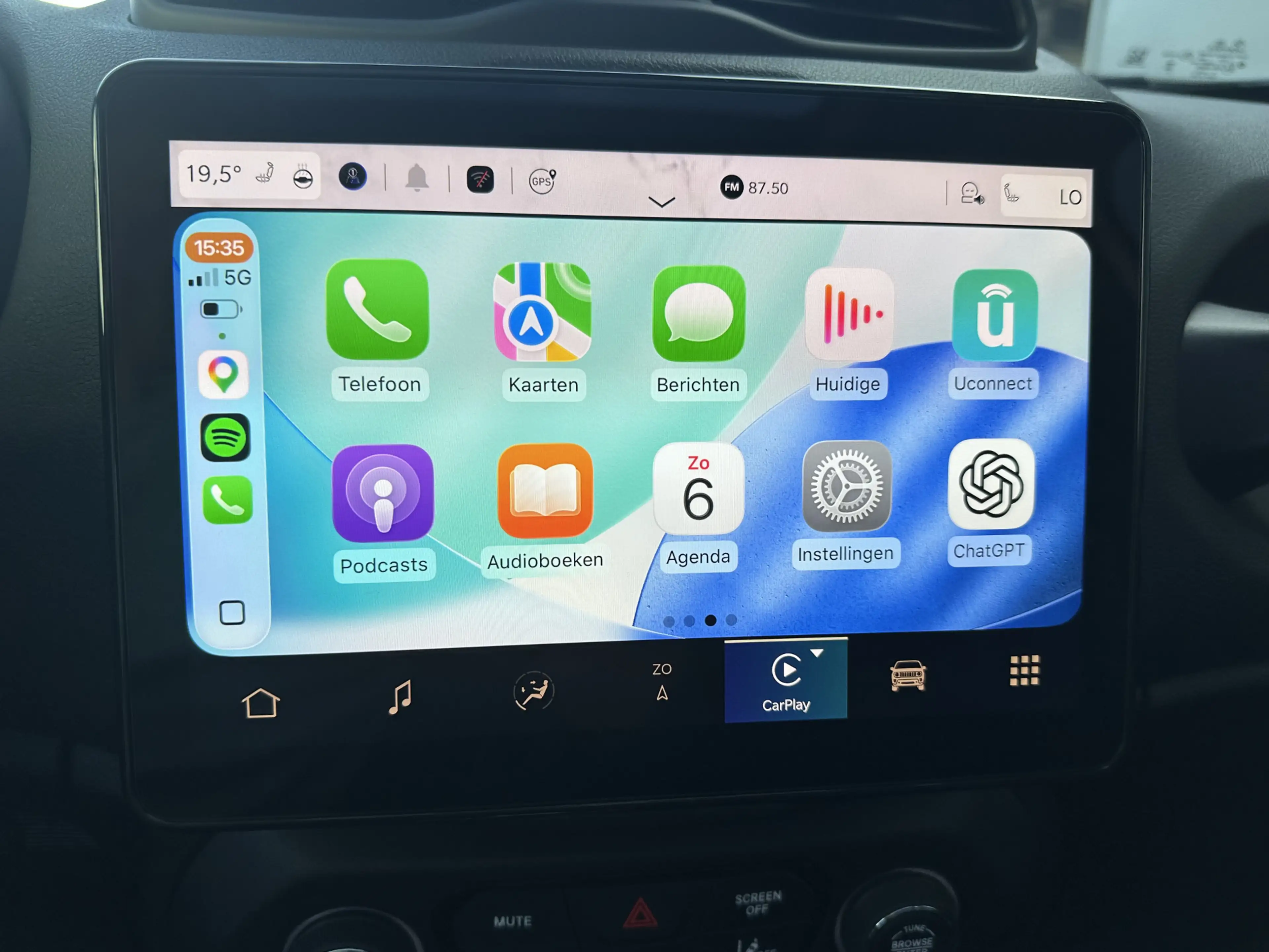 Jeep Renegade 4xe 240 Plug-in Hybrid The North Star (Schuif/kant — photo 19