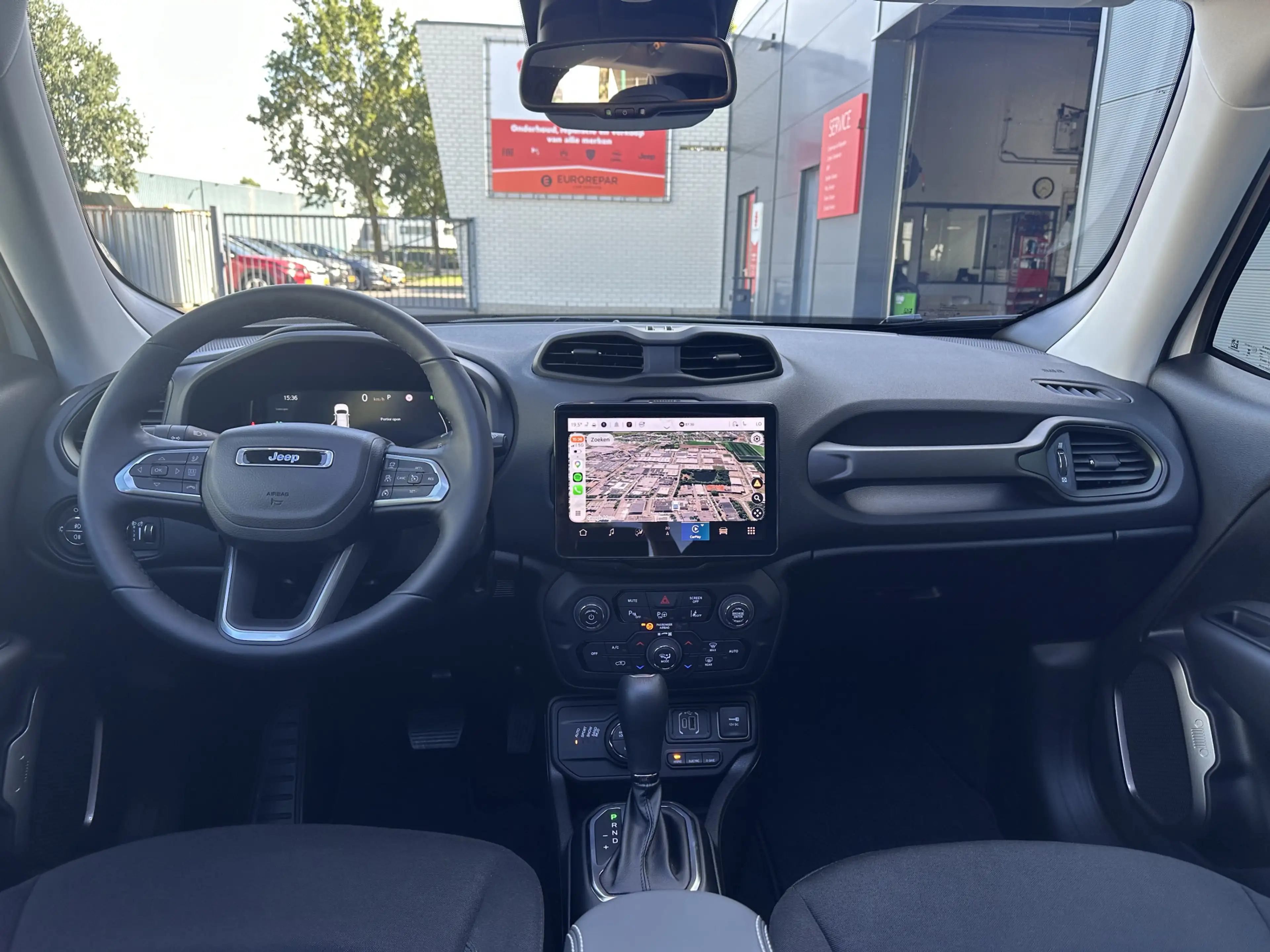 Jeep Renegade 4xe 240 Plug-in Hybrid The North Star (Schuif/kant — photo 13