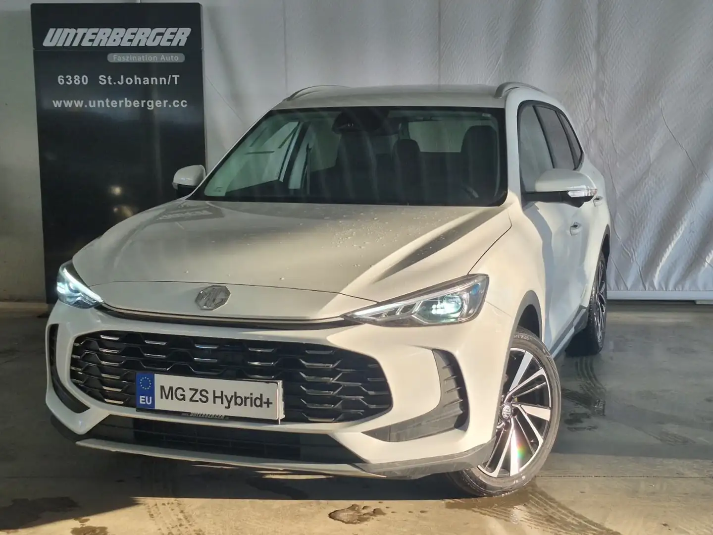 MG ZS Hybrid+ Luxury Weiß - 1