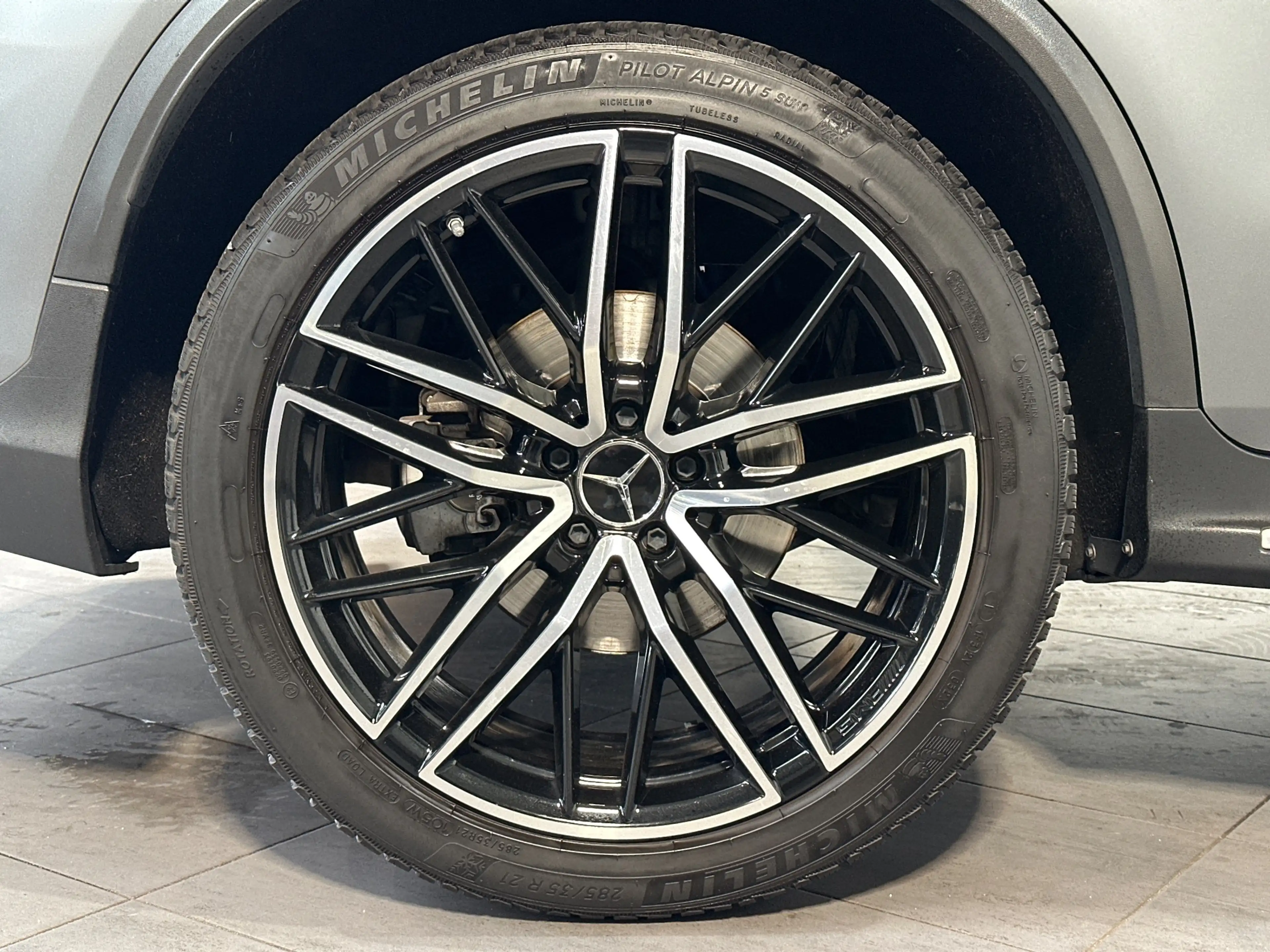 Mercedes-Benz GLC 43 AMG 4Matic 9G NAV+LED+ACC+PANO+360°+AIRMATIC+DIGDISP — photo 3