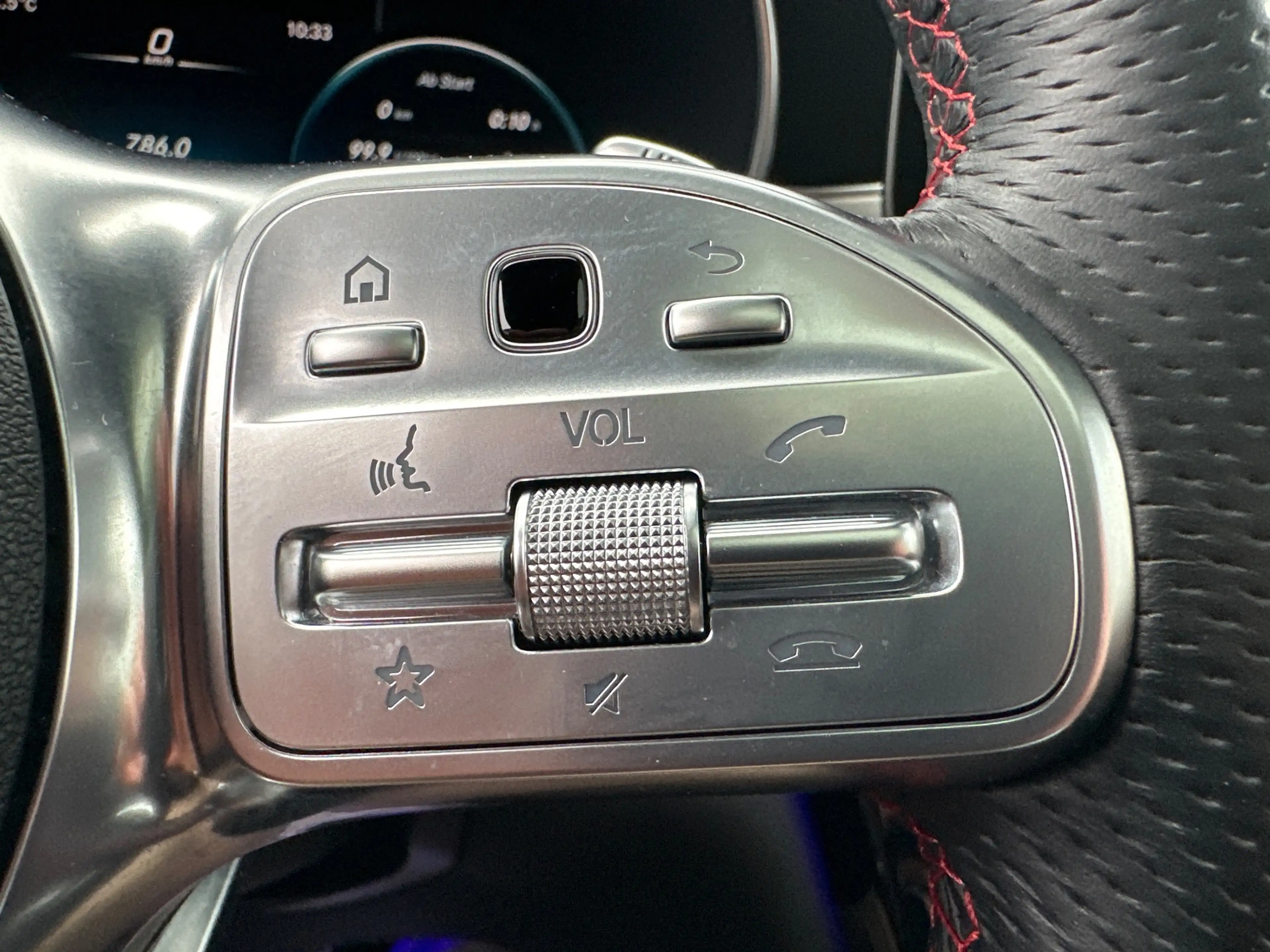 Mercedes-Benz GLC 43 AMG 4Matic 9G NAV+LED+ACC+PANO+360°+AIRMATIC+DIGDISP — photo 15