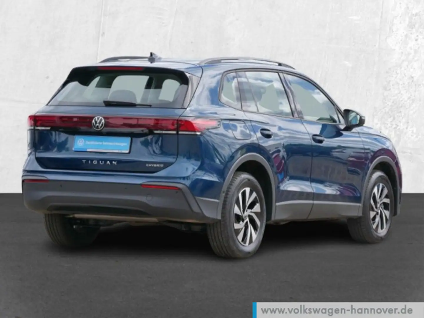 Volkswagen Tiguan 1.5 TSI eHybrid DSG Life Navi AHK LED Dig Blau - 2