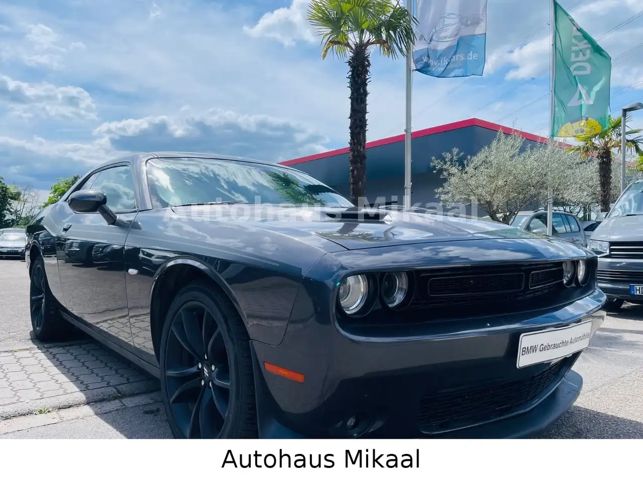 Dodge Challenger