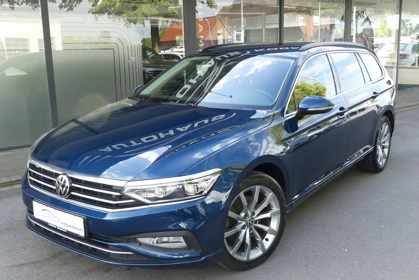 Volkswagen Passat Variant 2.0 TDI Business*Kamera*4xSHZ*18" Bleu - 2