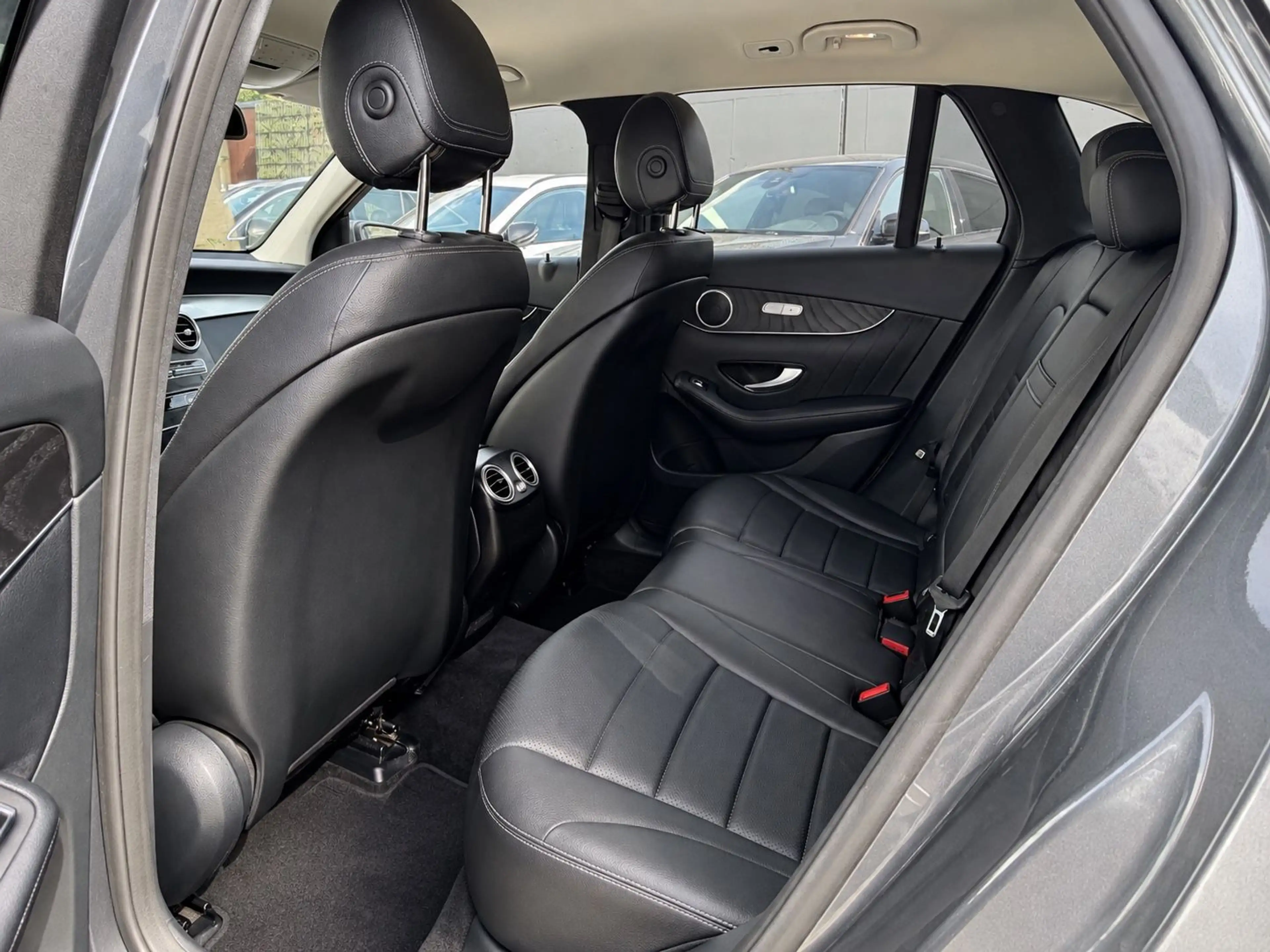 Mercedes-Benz GLC 250 4Matic 1.Hand,LED,Leder,SHZ,360°,AHK — photo 14