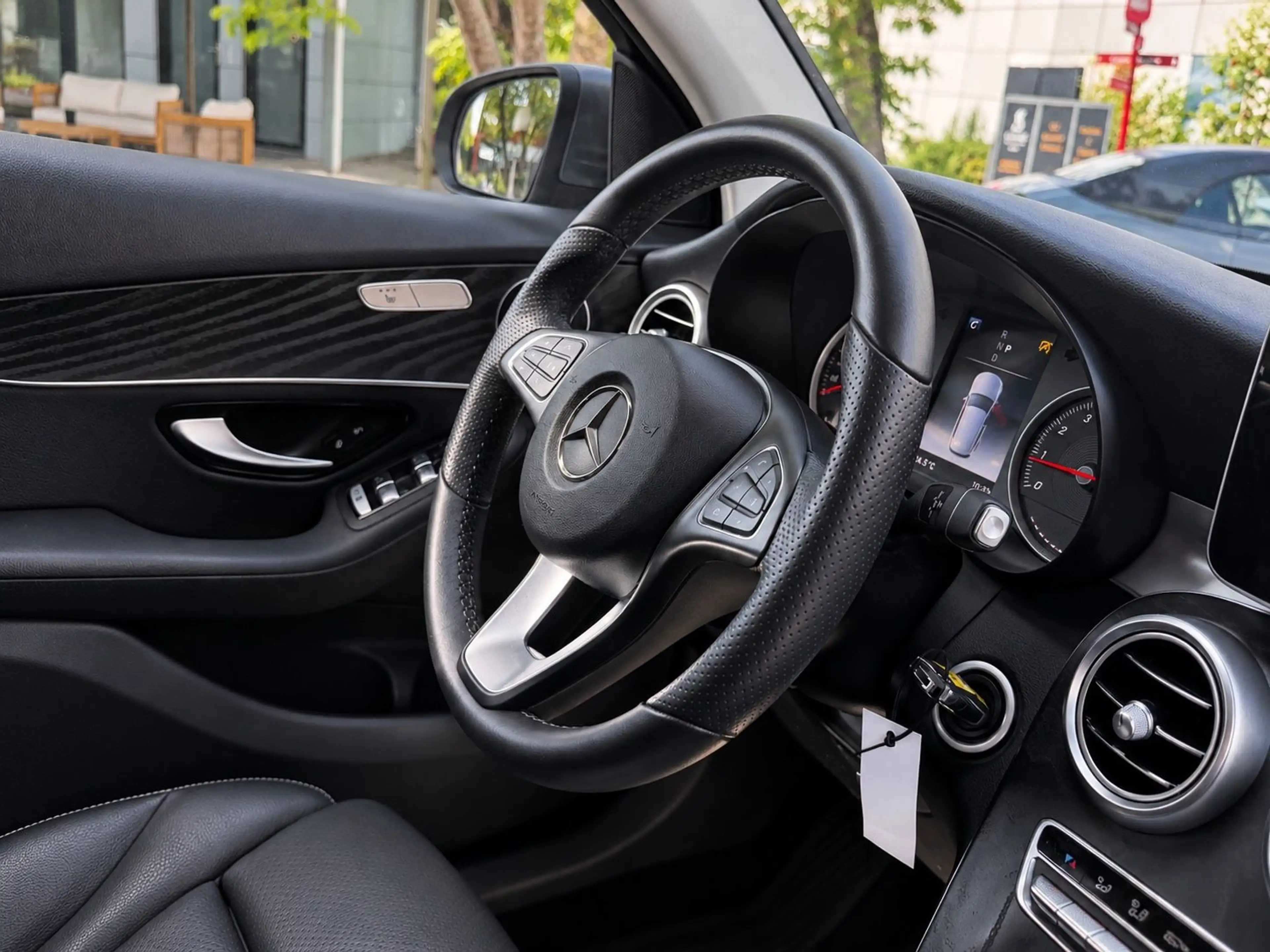 Mercedes-Benz GLC 250 4Matic 1.Hand,LED,Leder,SHZ,360°,AHK — photo 8