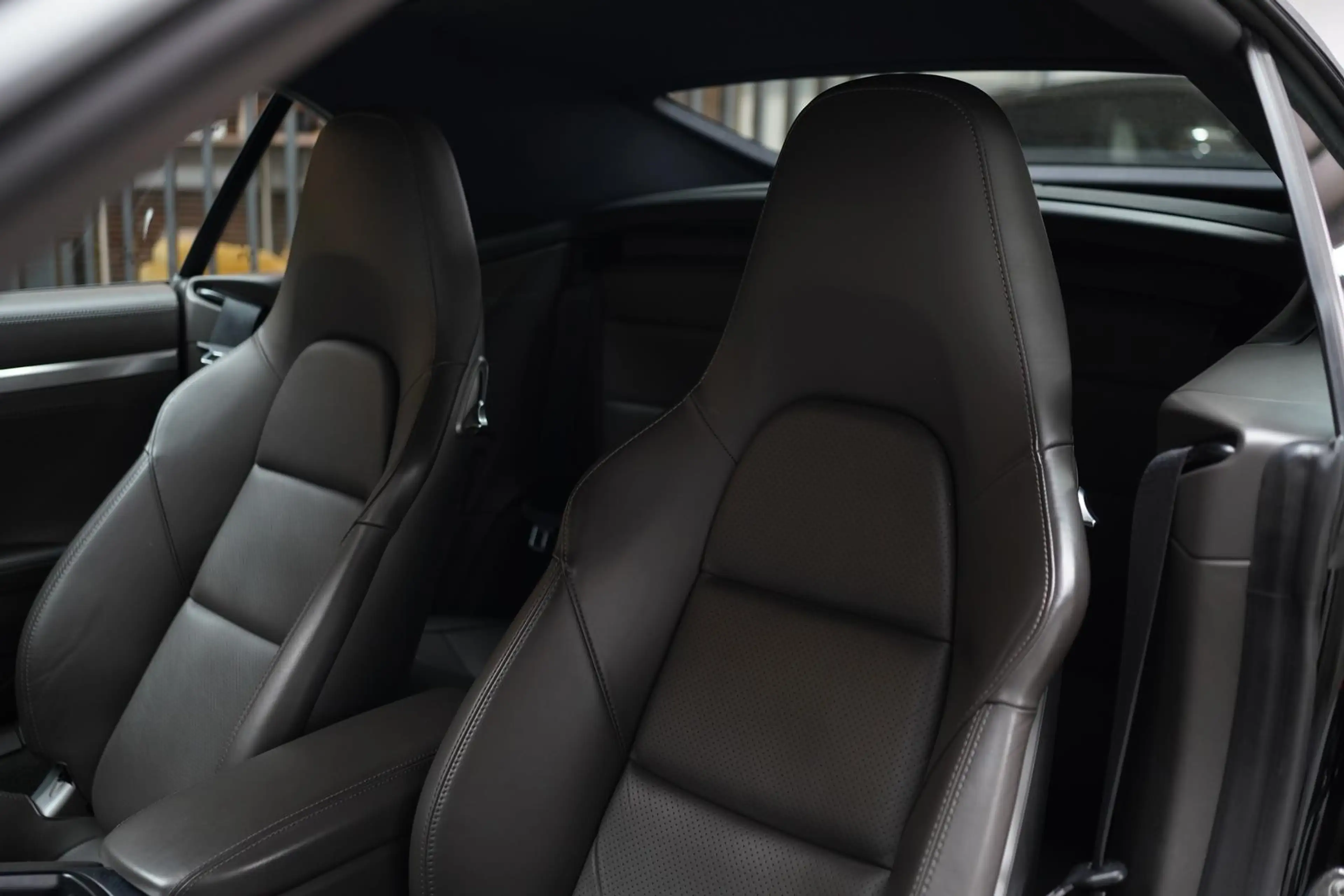 Porsche 911 Carrera S Cabriolet | Approved 08.2028 — photo 13