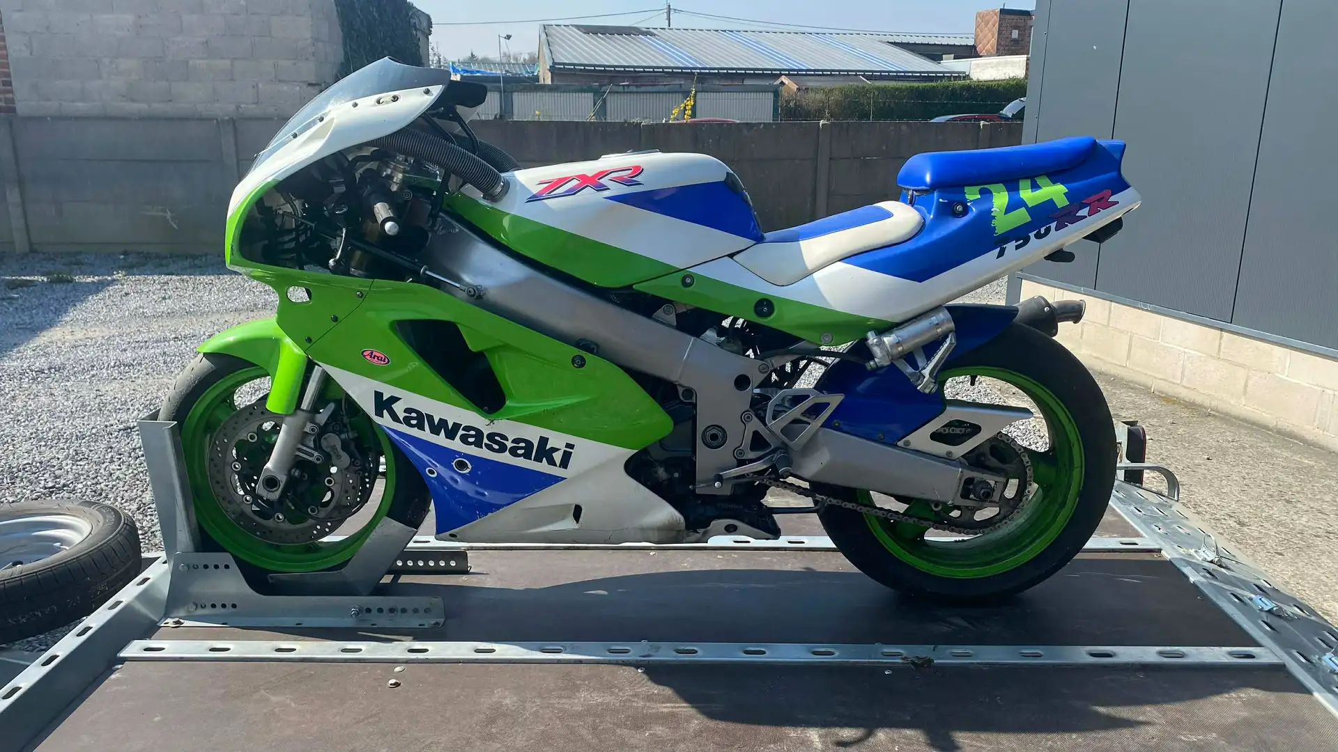 Kawasaki ZXR 750 ZXR 750 R (ZX750K) – Version homologuée Superbike - 1