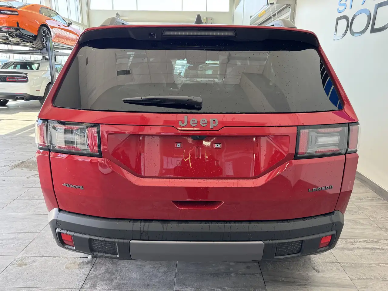 Jeep Cherokee снимка Jeep Cherokee