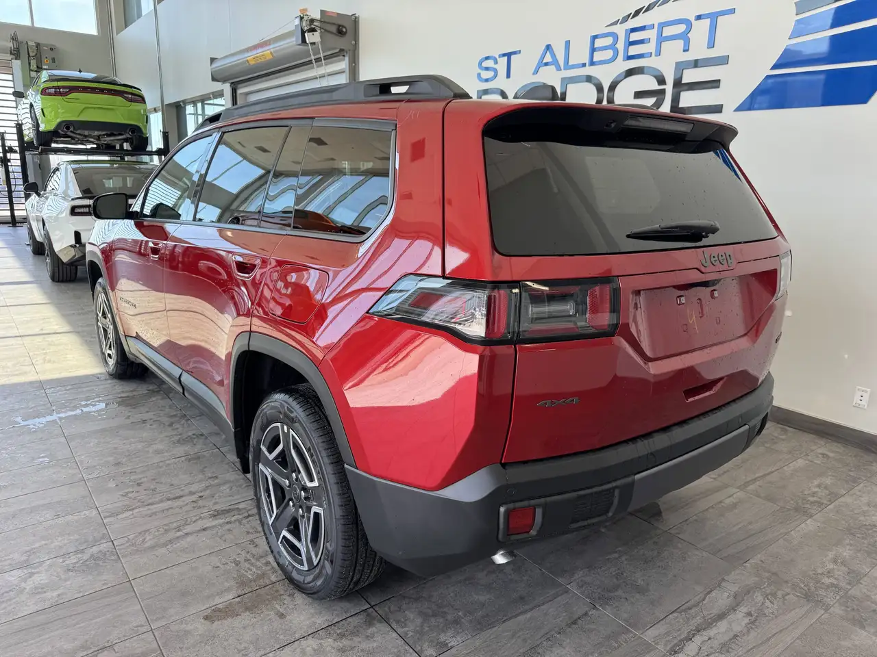 Jeep Cherokee снимка Jeep Cherokee