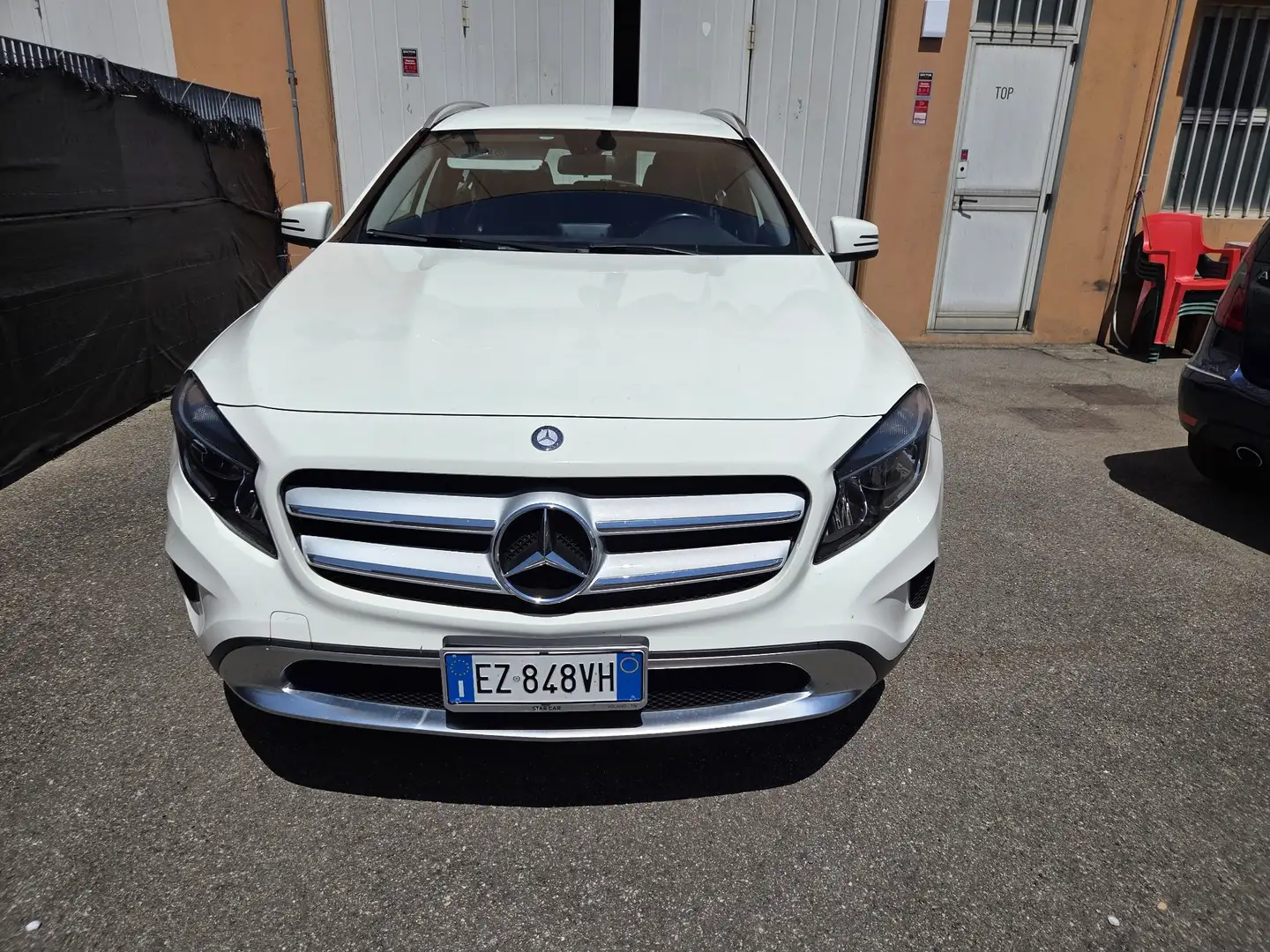 Mercedes-Benz GLA 200 d (cdi) Premium auto unico proprietario Blanco - 2