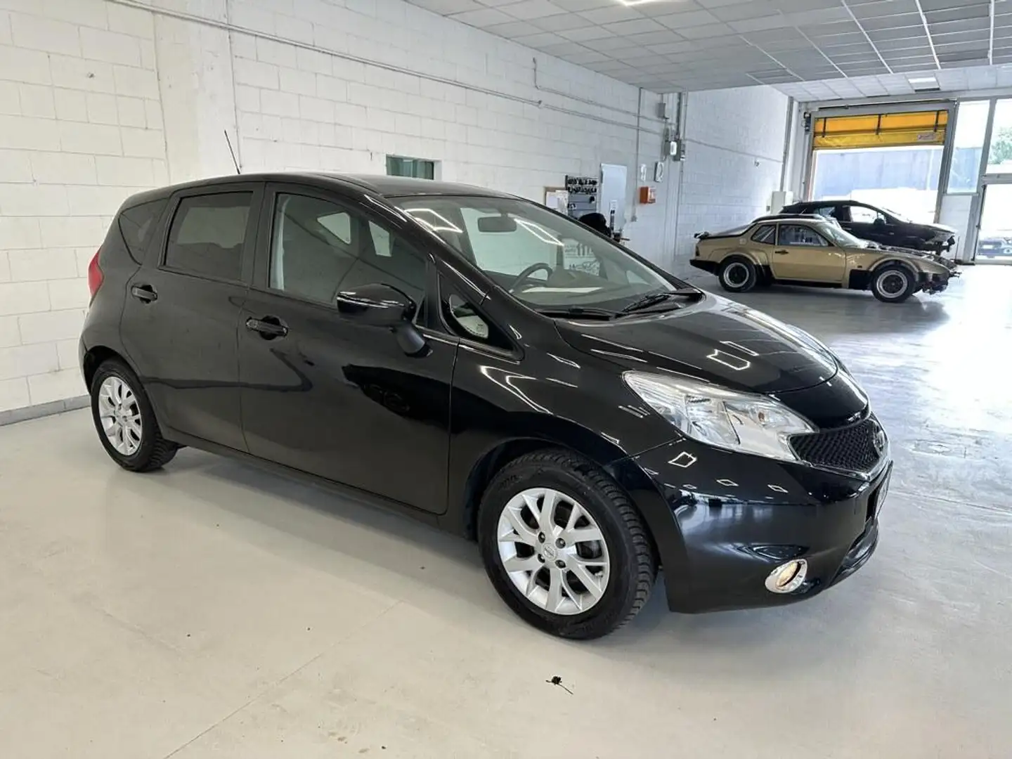 Nissan Note 1.5 dci Acenta Euro6 Schwarz - 2