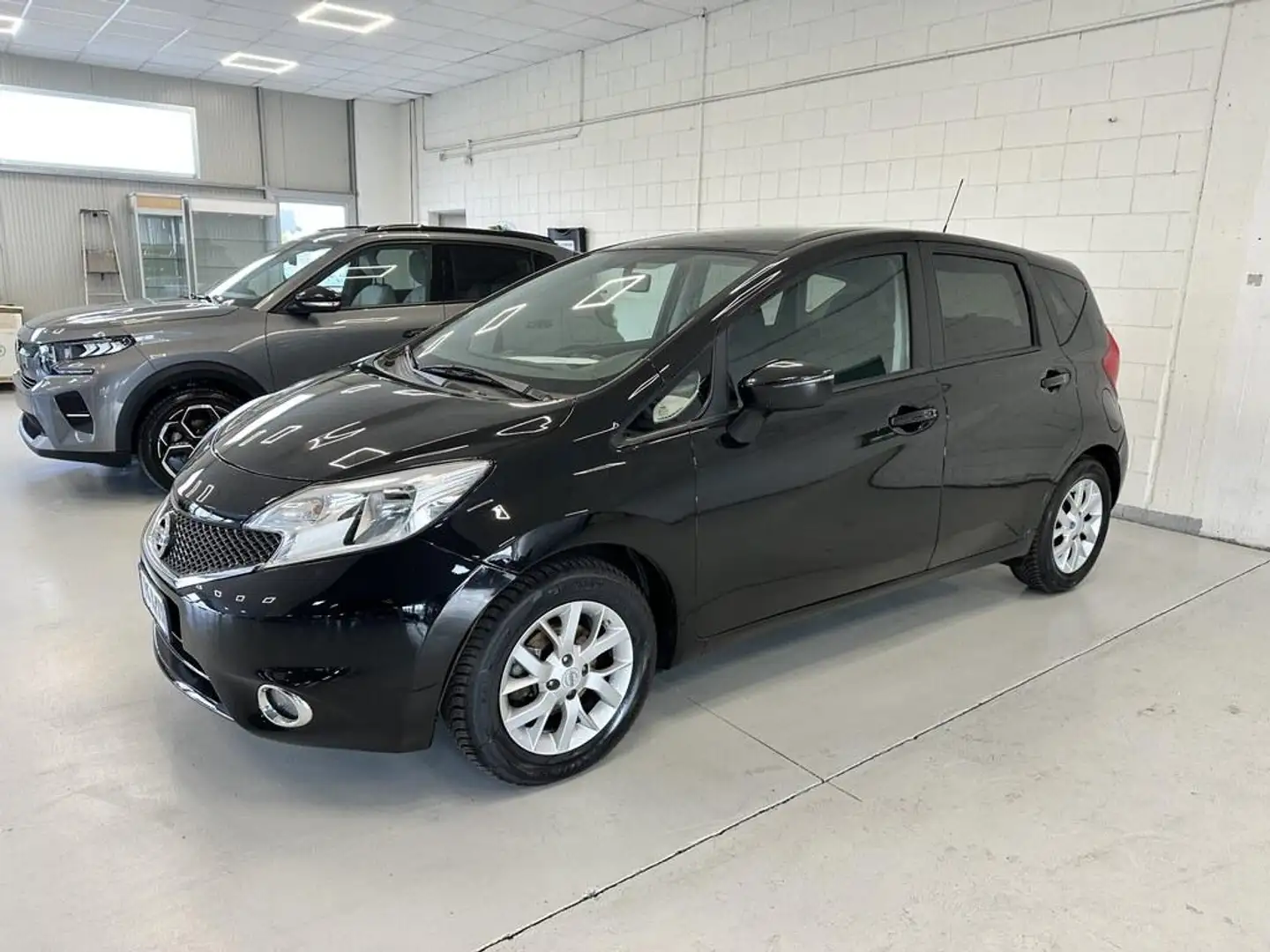 Nissan Note 1.5 dci Acenta Euro6 Schwarz - 1