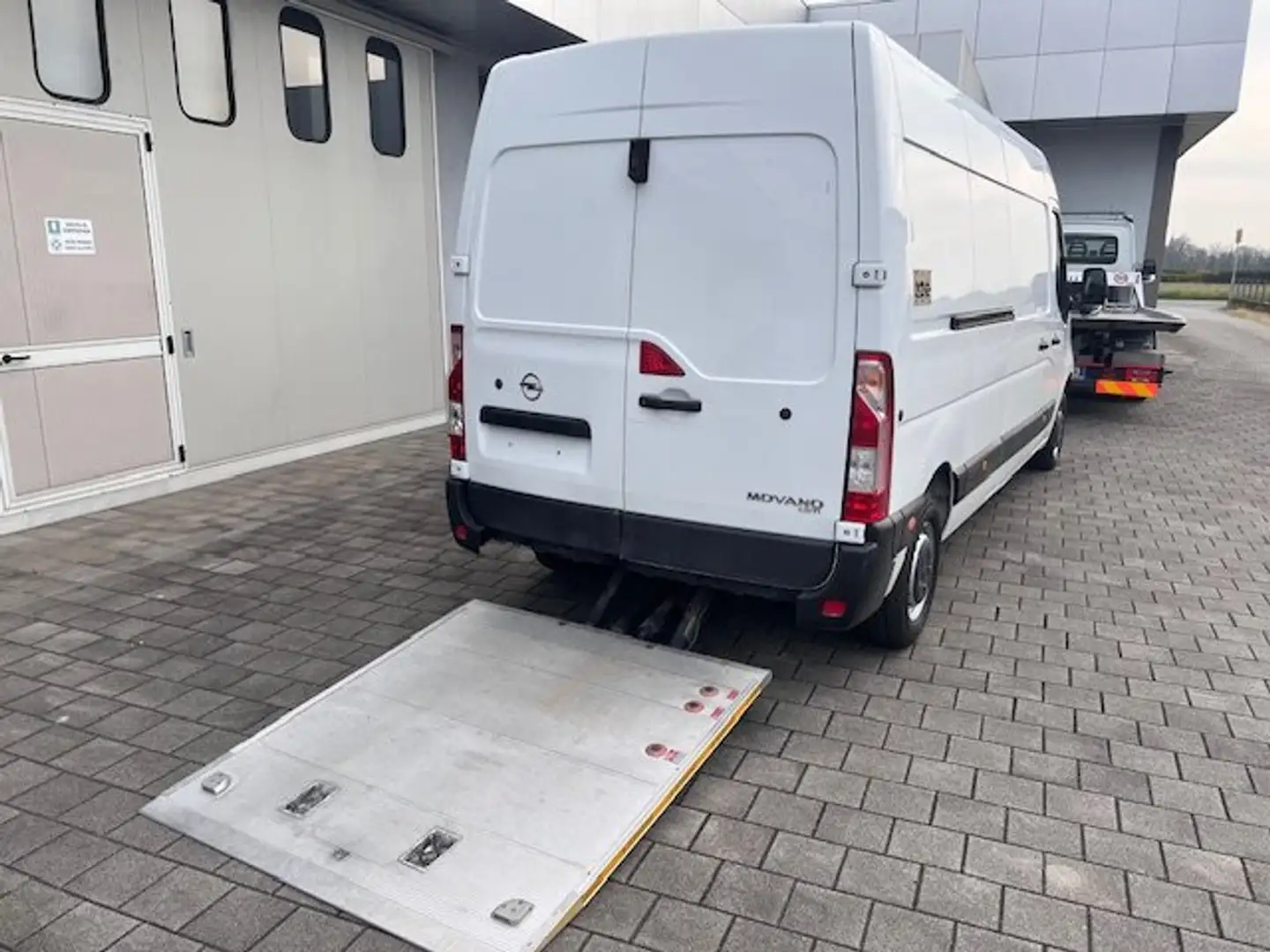 Opel Movano 2.3 35 CDTI 125CV L3H2 Blanc - 1