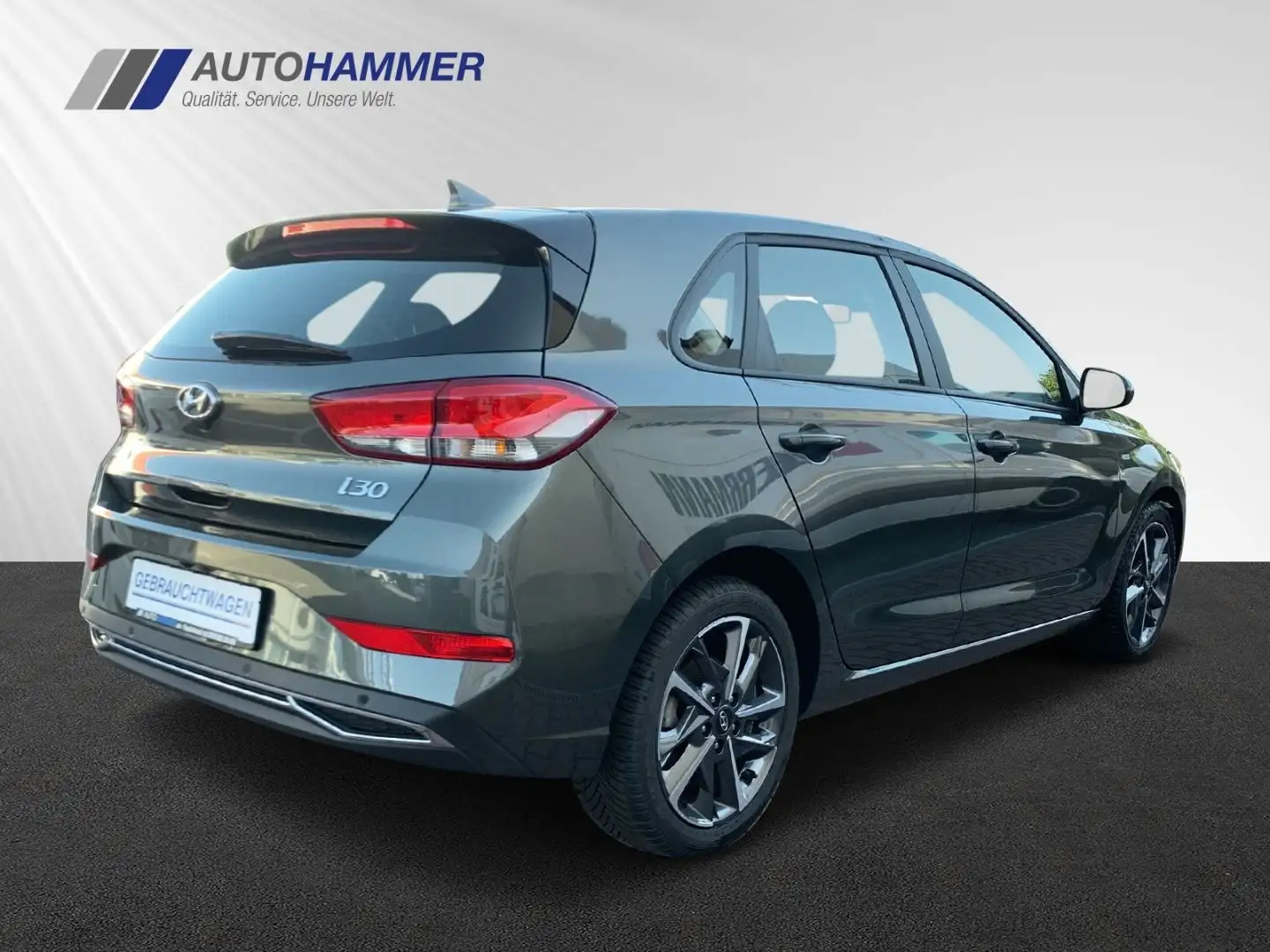 Hyundai i30 1.5T iMT TREND Alu17 Alu SHZ LHZ Navi Kamera Grijs - 2