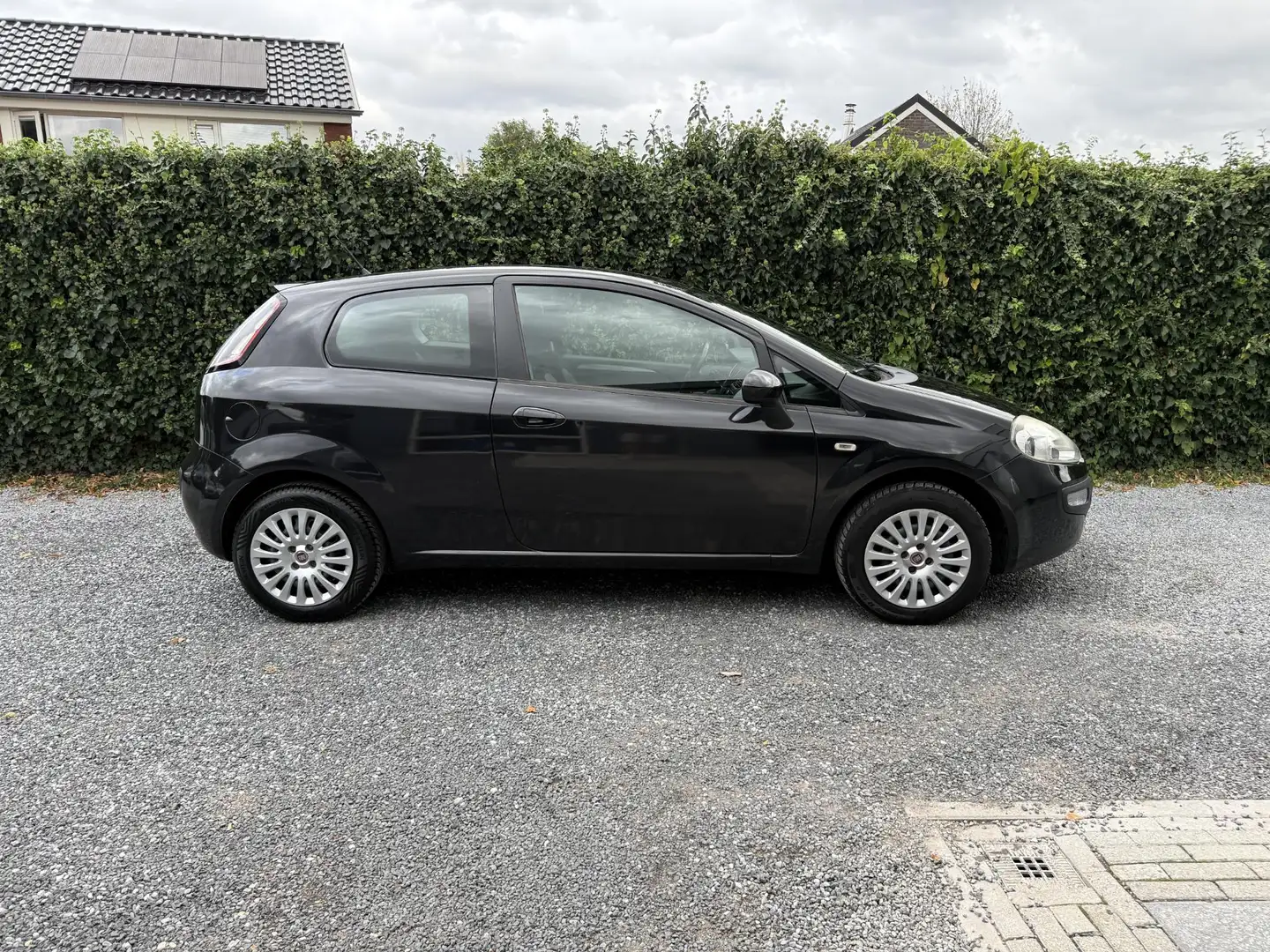 Fiat Punto Evo 1.4 Business | Airco | Elekt. Ramen | Org. Radio / Noir - 2