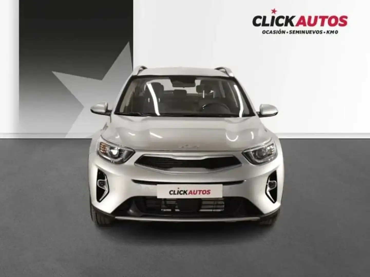 Kia Stonic 1.2 DPI 79CV Active Plateado - 2