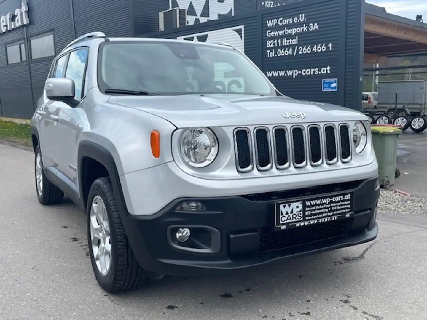 Jeep Renegade 2,0 MultiJet II 120 Limited AWD Argent - 1