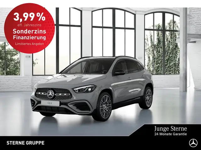 Mercedes-Benz GLA 200 NIGHT AHK Pano Multibeam Distr 360