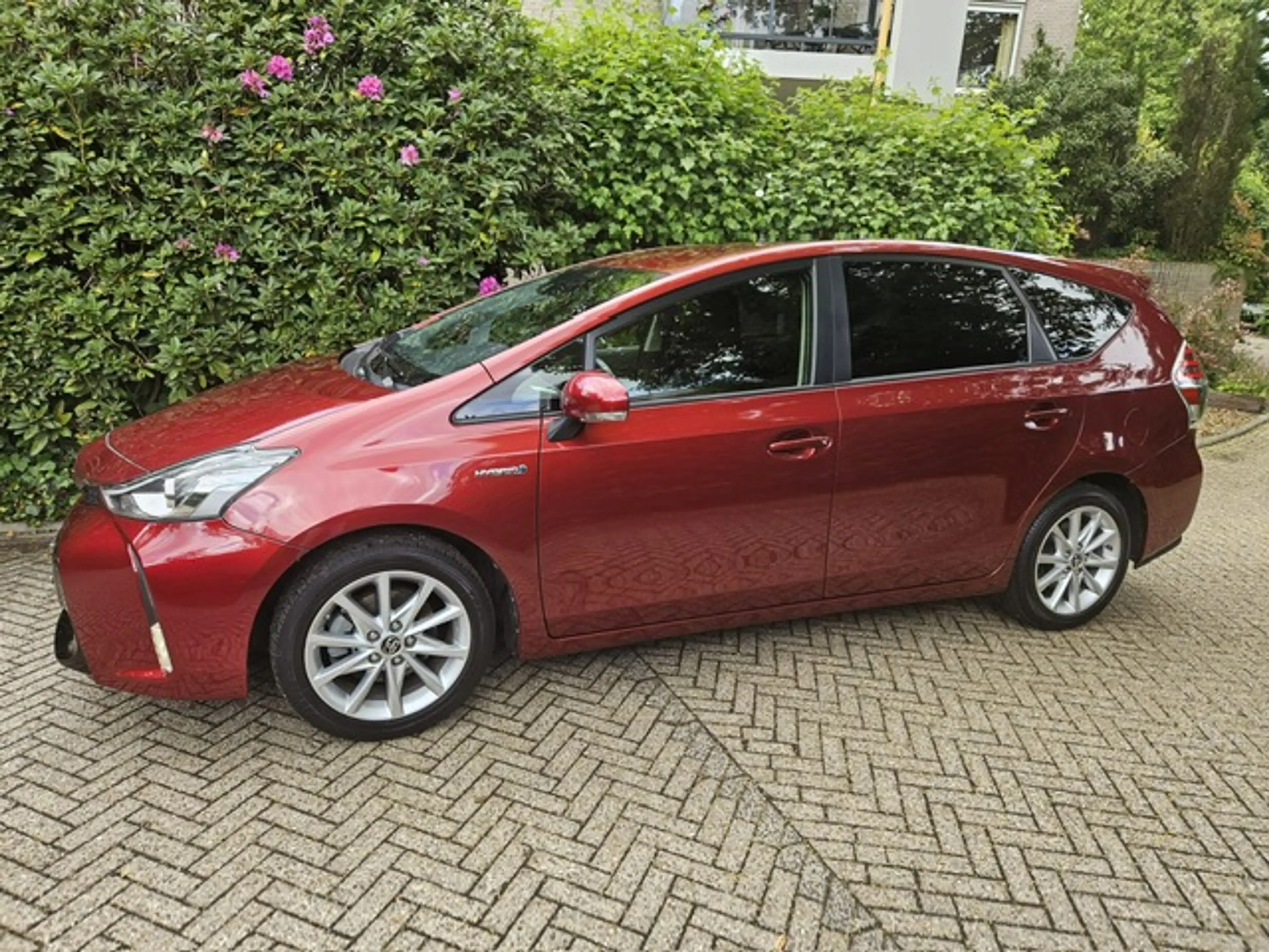 Toyota Prius+ 1.8 Dynamic Led/Navi — photo 5