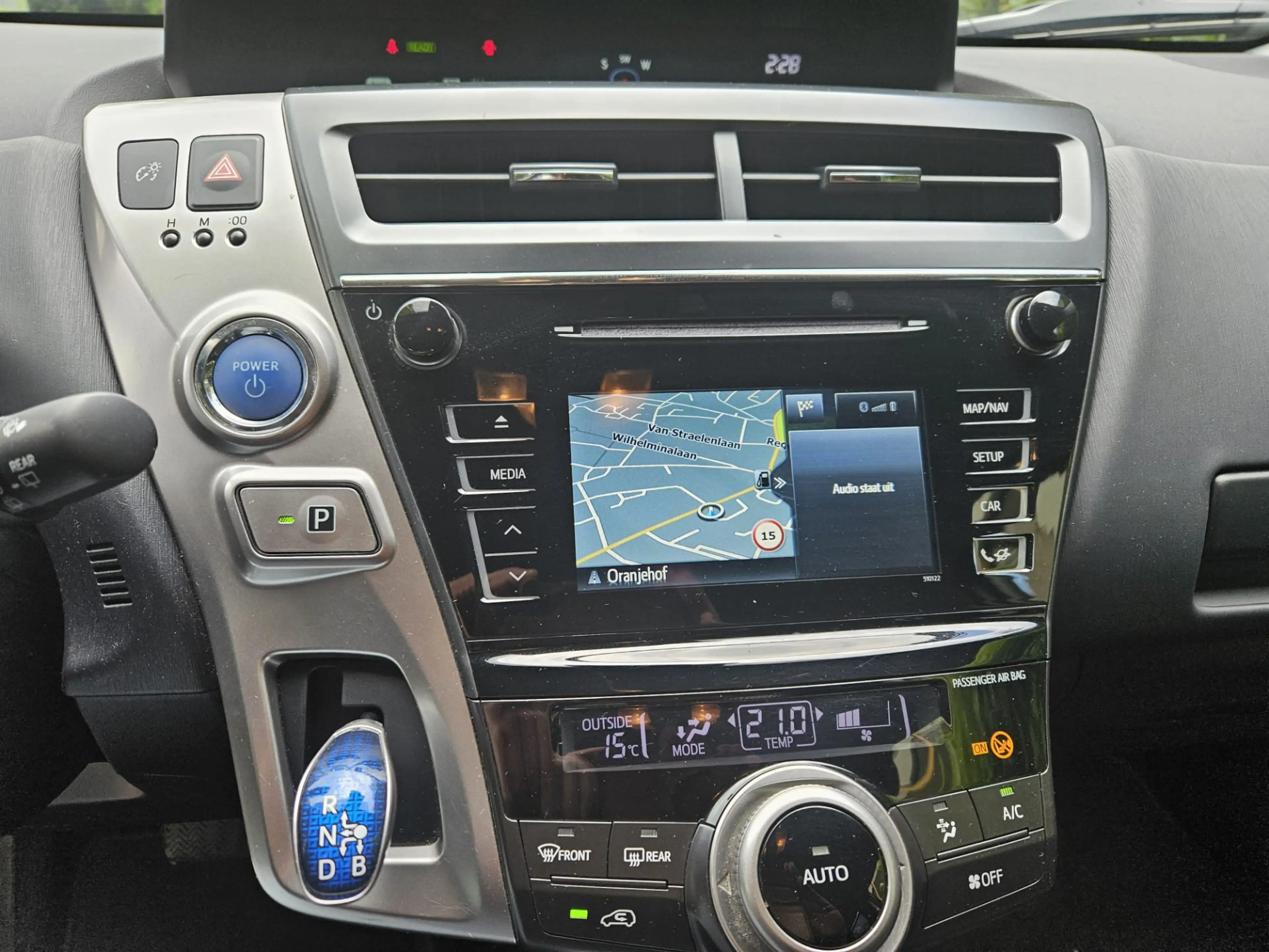 Toyota Prius+ 1.8 Dynamic Led/Navi — photo 14