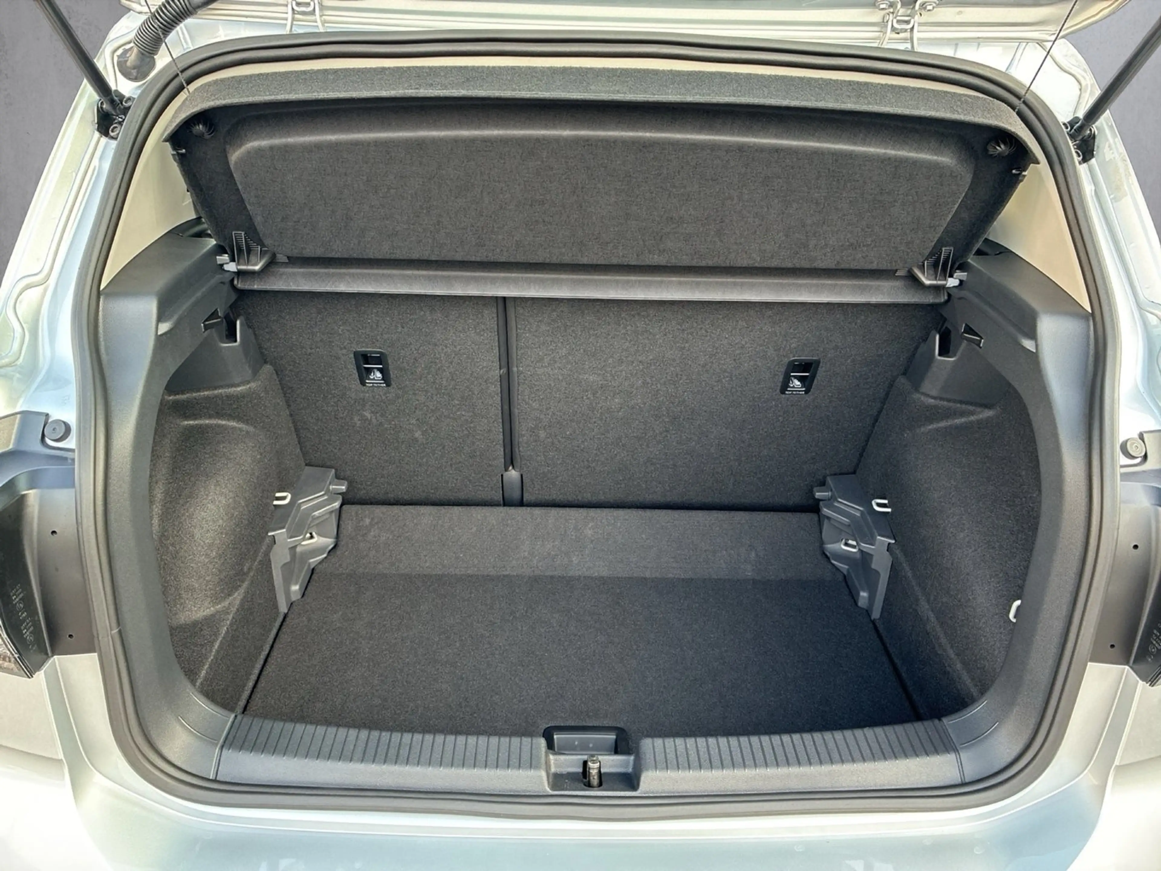 Volkswagen T-Cross Style TSI — photo 9
