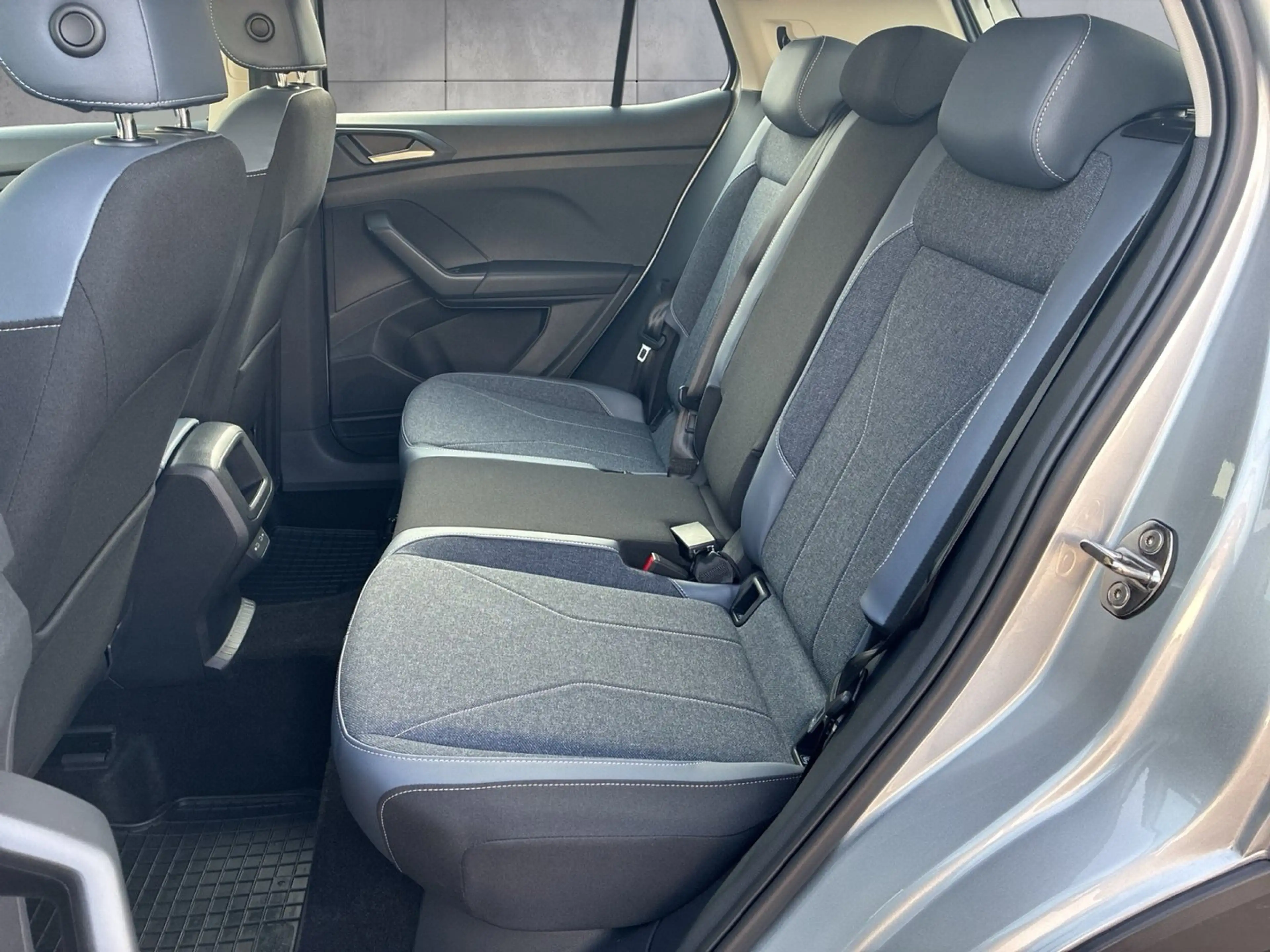 Volkswagen T-Cross Style TSI — photo 10