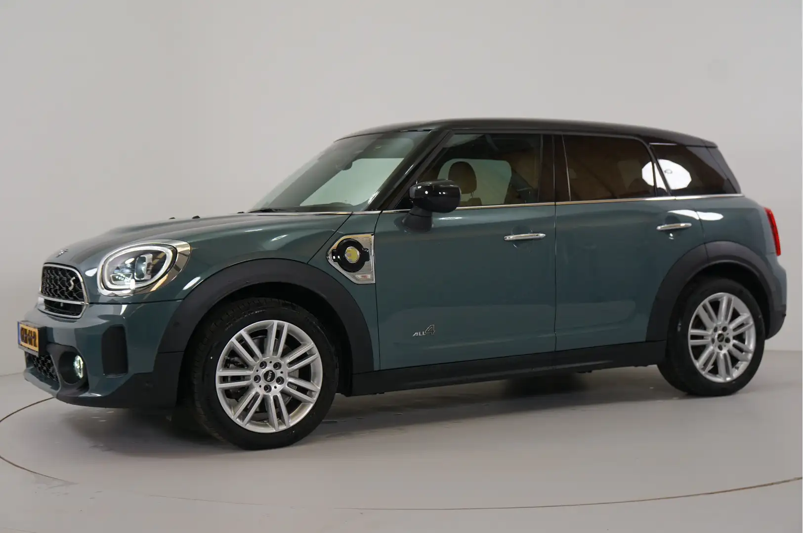 MINI Cooper S Countryman 2.0 E Hybrid ALL4 Classic Trim | Camera | Navi | S Zelená - 2