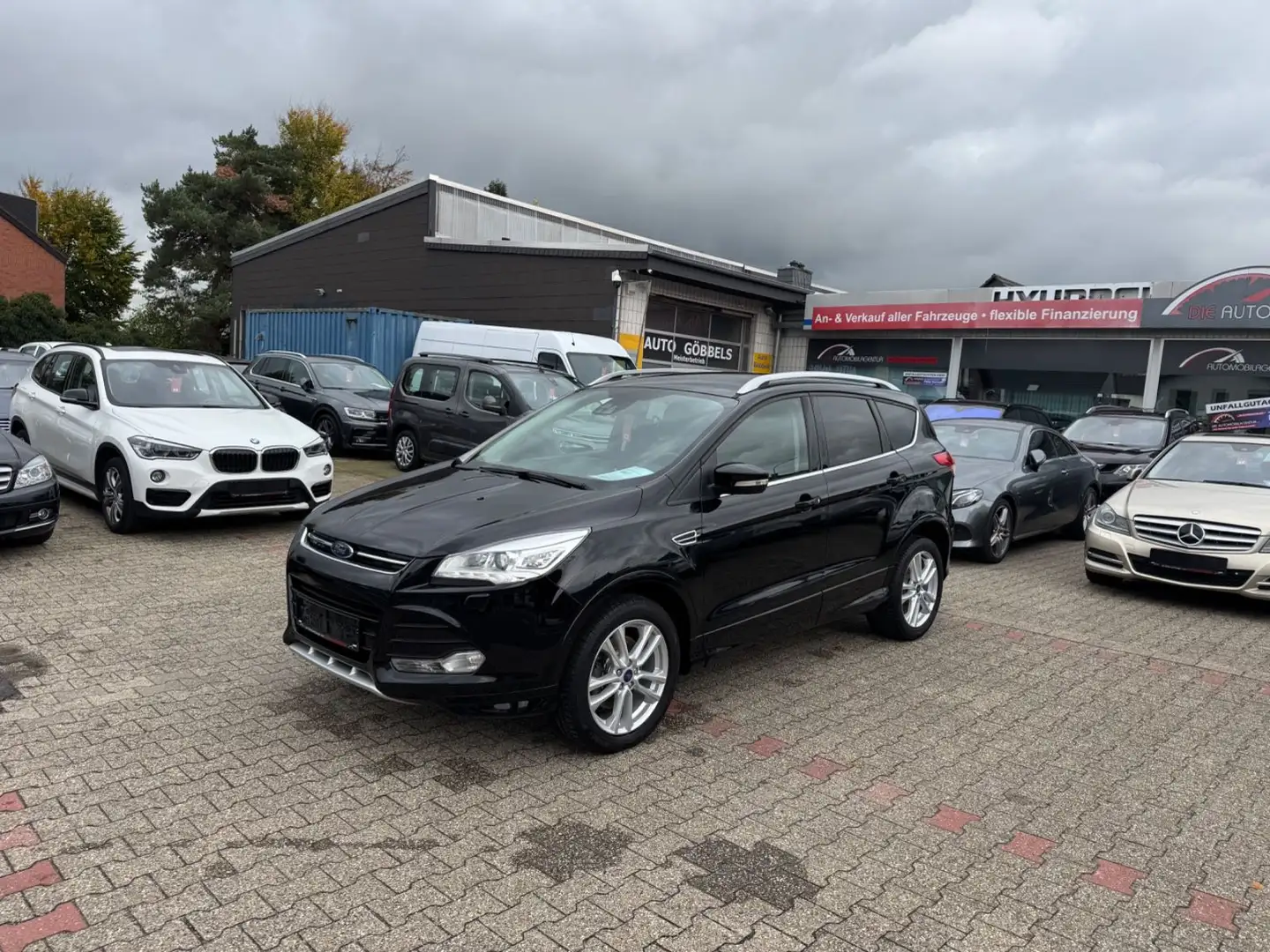 Ford Kuga Individual XENON Kamera Navi Anh.Kpl. Nero - 1