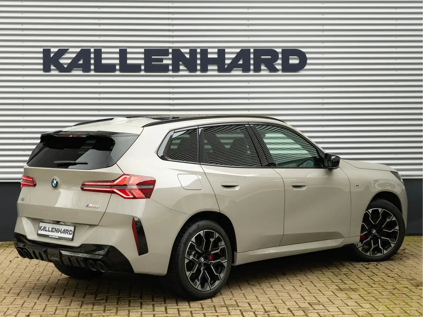 BMW X3 M50 - M-Sport Pro - Pano - Harman Kardon - Stoelve Grau - 2