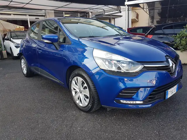 Renault Clio Clio IV 2017 0.9 tce Life 75cv