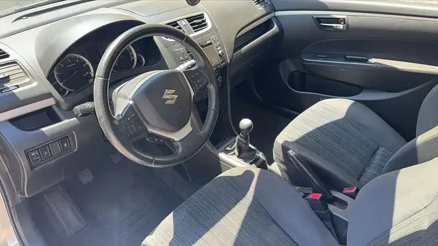 Suzuki Swift view 8