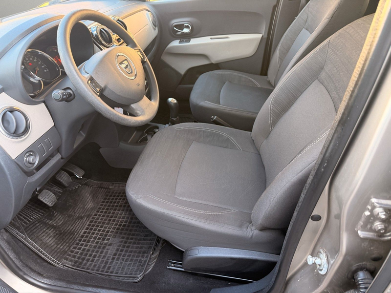 Dacia Lodgy Laureate*7-Sitzer*Klima*1.Hand — photo 11