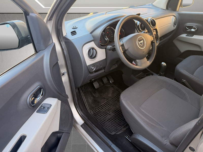 Dacia Lodgy Laureate*7-Sitzer*Klima*1.Hand — photo 4