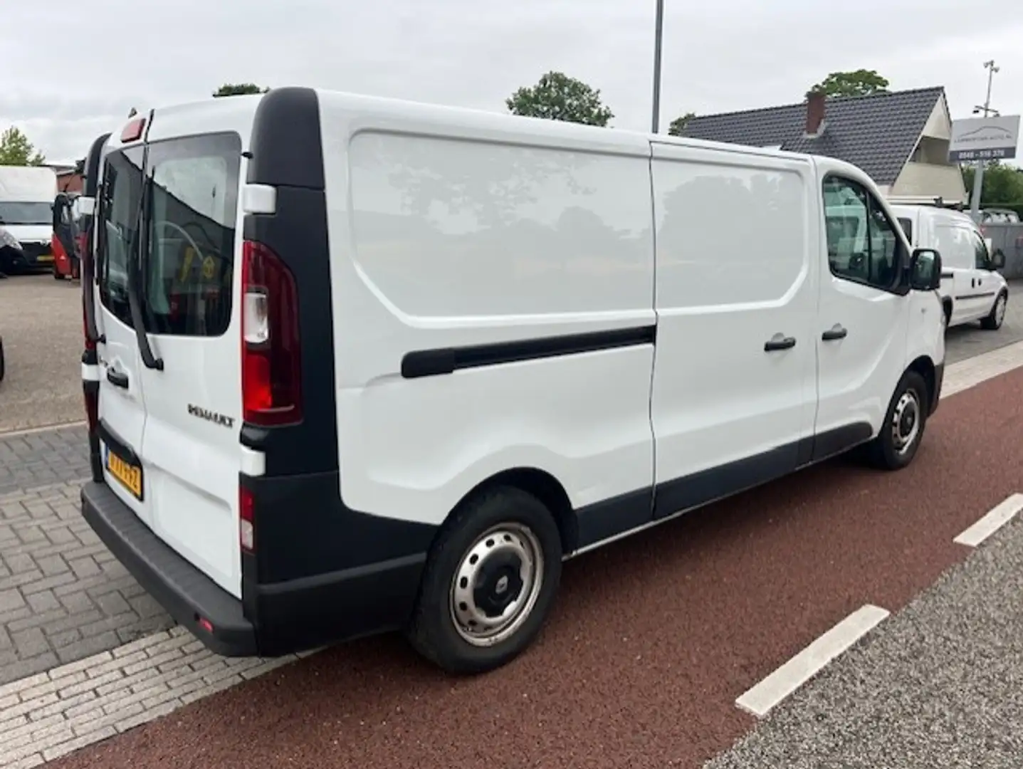 Renault Trafic 1.6 dCi T29 L2H1 LANG AIRCO KLIMA EURO6 Weiß - 2
